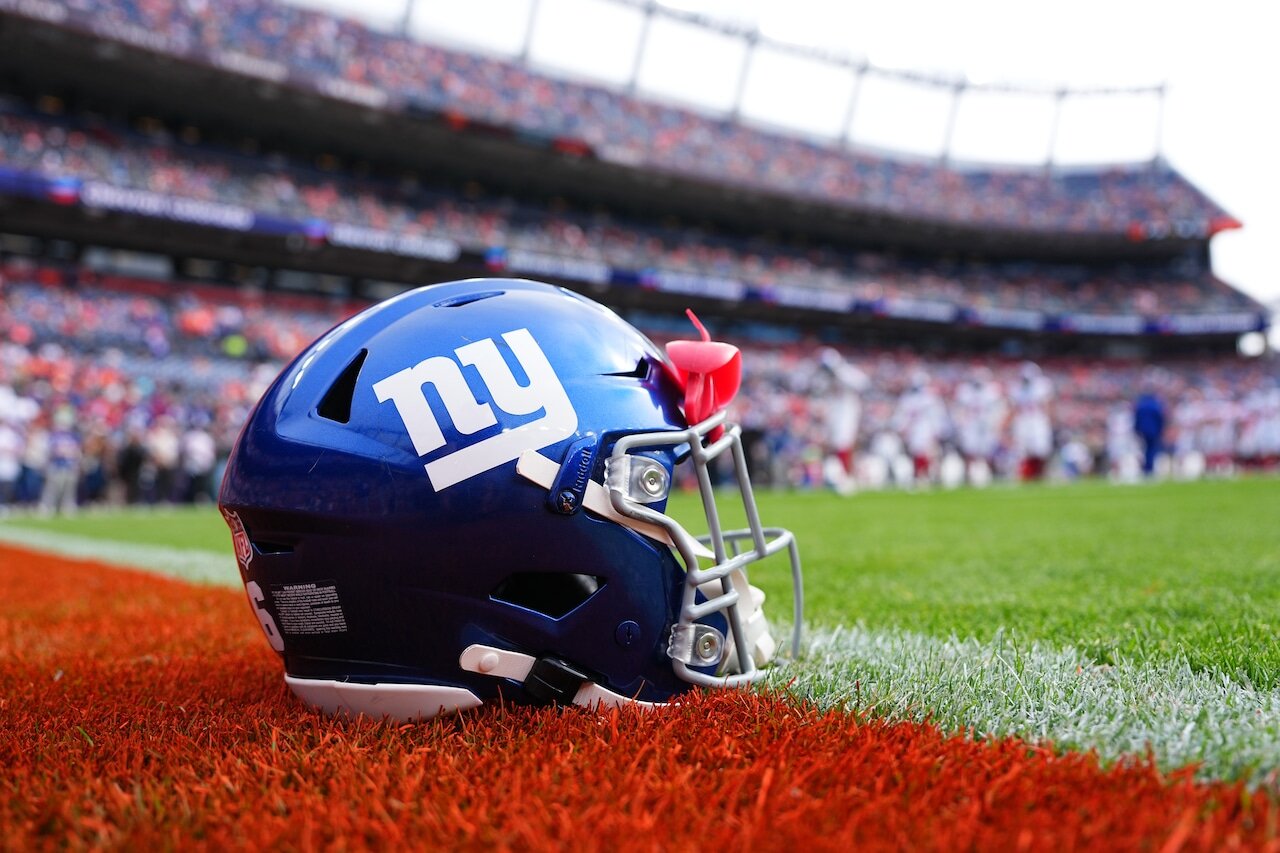 Giants sign Pro Bowl RB to bolster backfield, release prominent WR to make room (UPDATE)