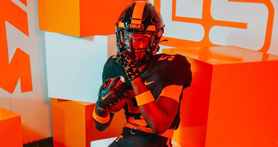 RB Asa Barnes commits to Tennessee: ‘I get to represent my home state