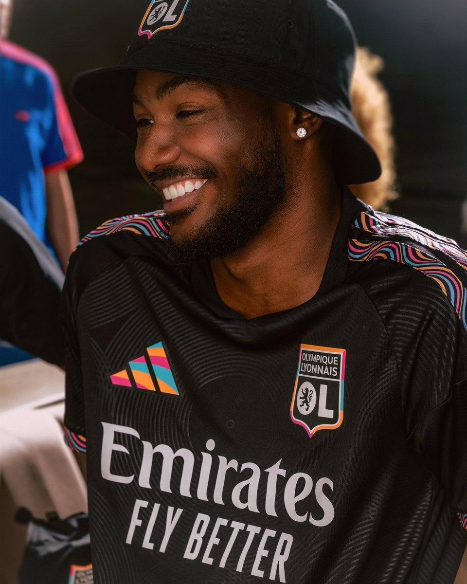 🚨 Olympique Lyon unveil their new third kit 😵‍💫🕺