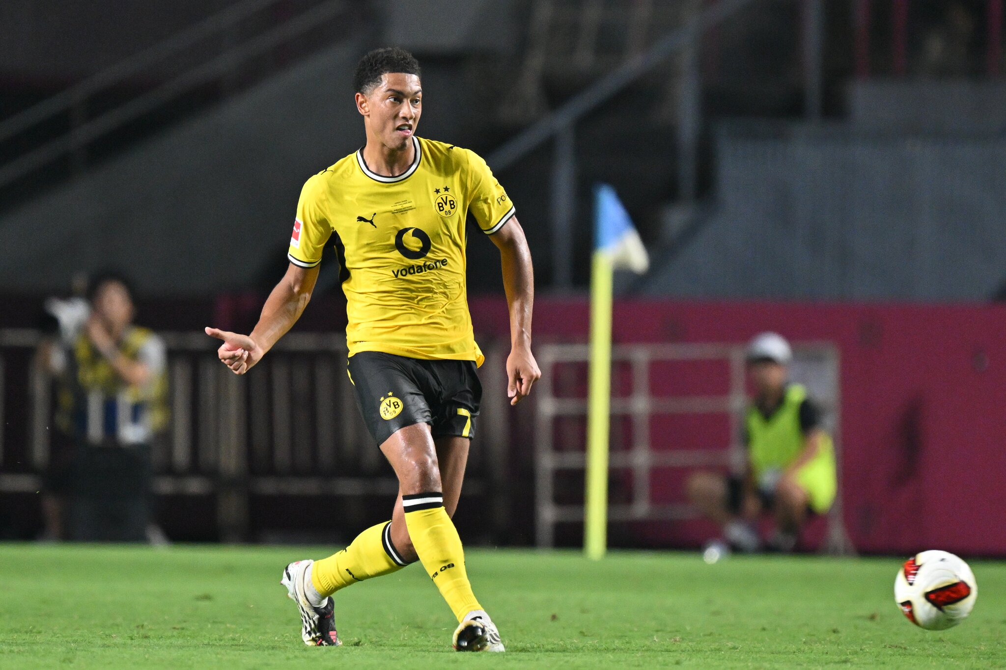 📸 Is that for keepers? BVB unveil new 26/27 alternate kit