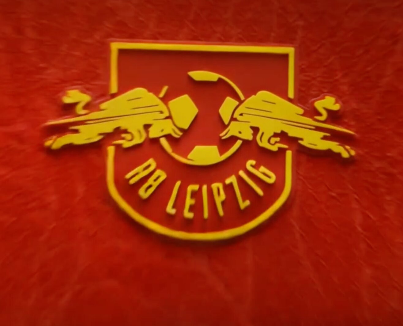 RB Leipzig and Puma unveil new away shirt for the 2026/27 season