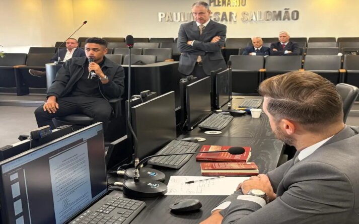 😯 Fake audio changed the course of hearing that punished defender