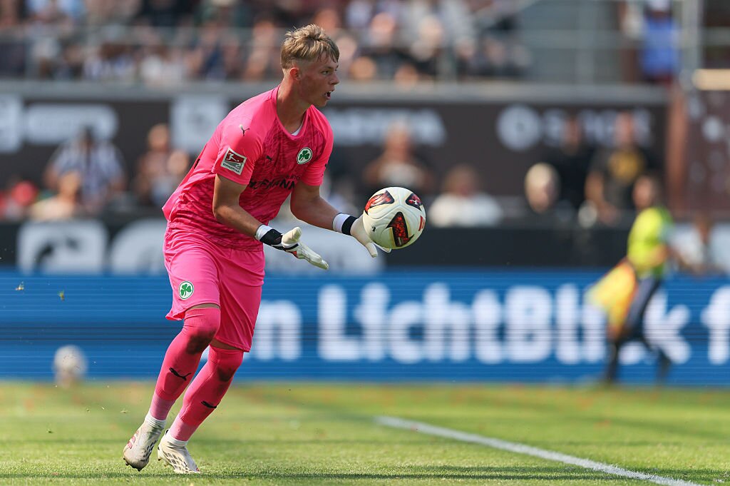 Is he Germany's next Urbig? 18-year-old already looks world-class