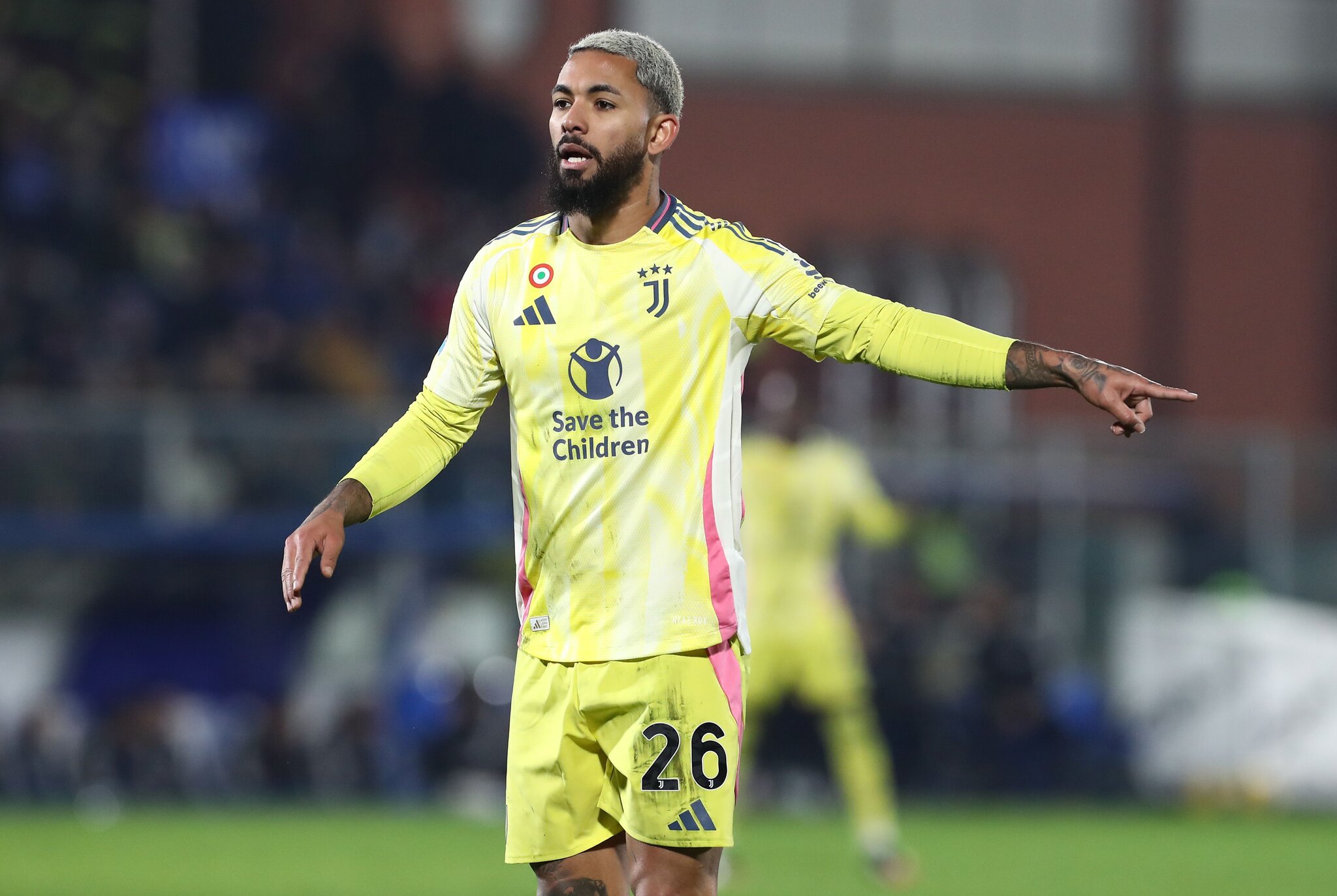 Douglas Luiz to stay? Jones wants Inter, Milan-Gimenez update 🤑