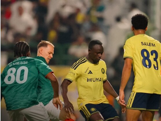 🎥 Al-Nassr Brazilian sent off in bizarre incident, watch
