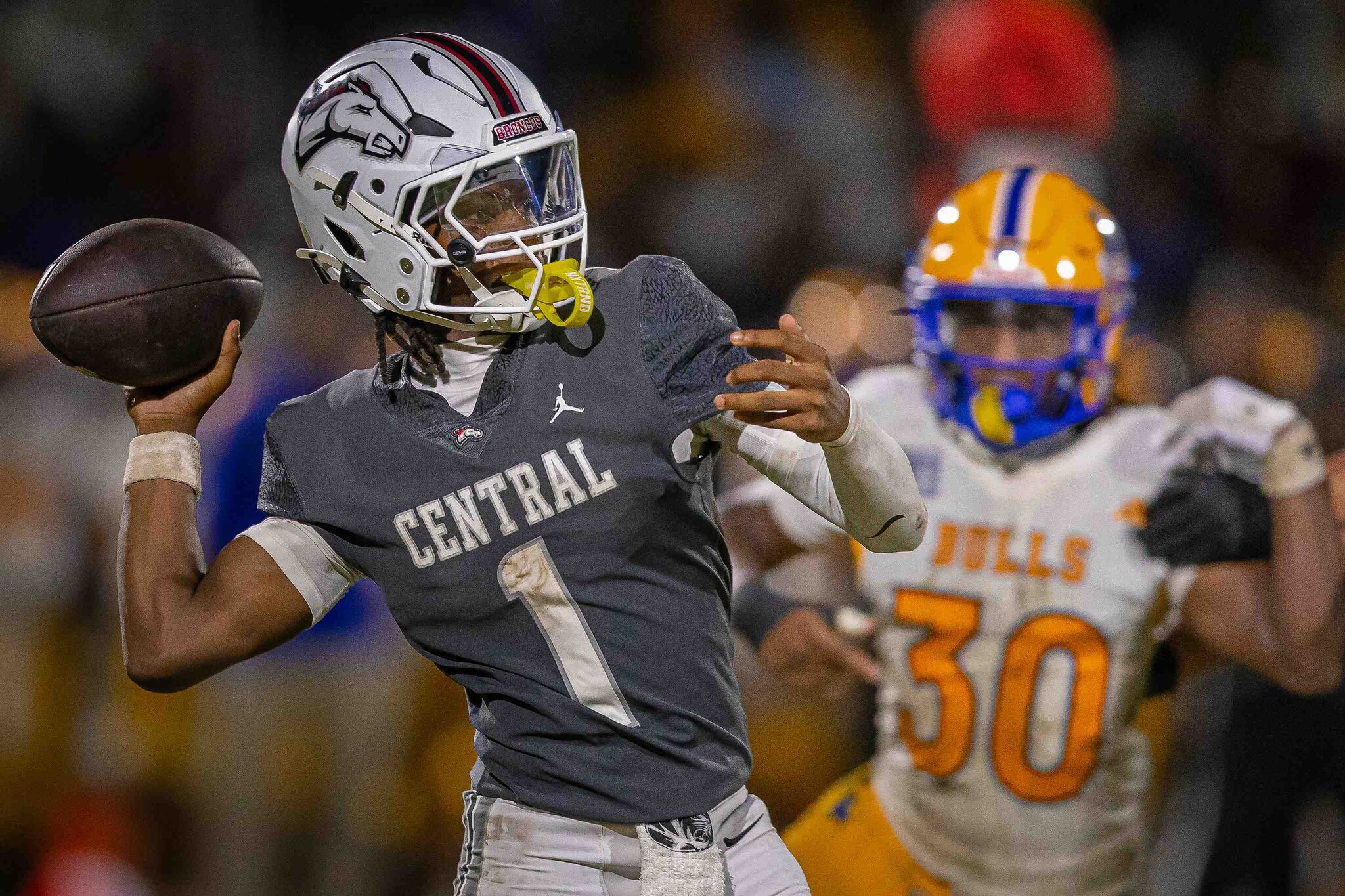 Palm Beach Central football's young QB, massive O-line show promise