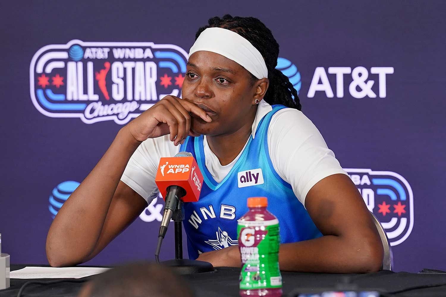 Jonquel Jones Breaks Down in Tears as She Addresses Her Controversial Studbudz Livestream Comment