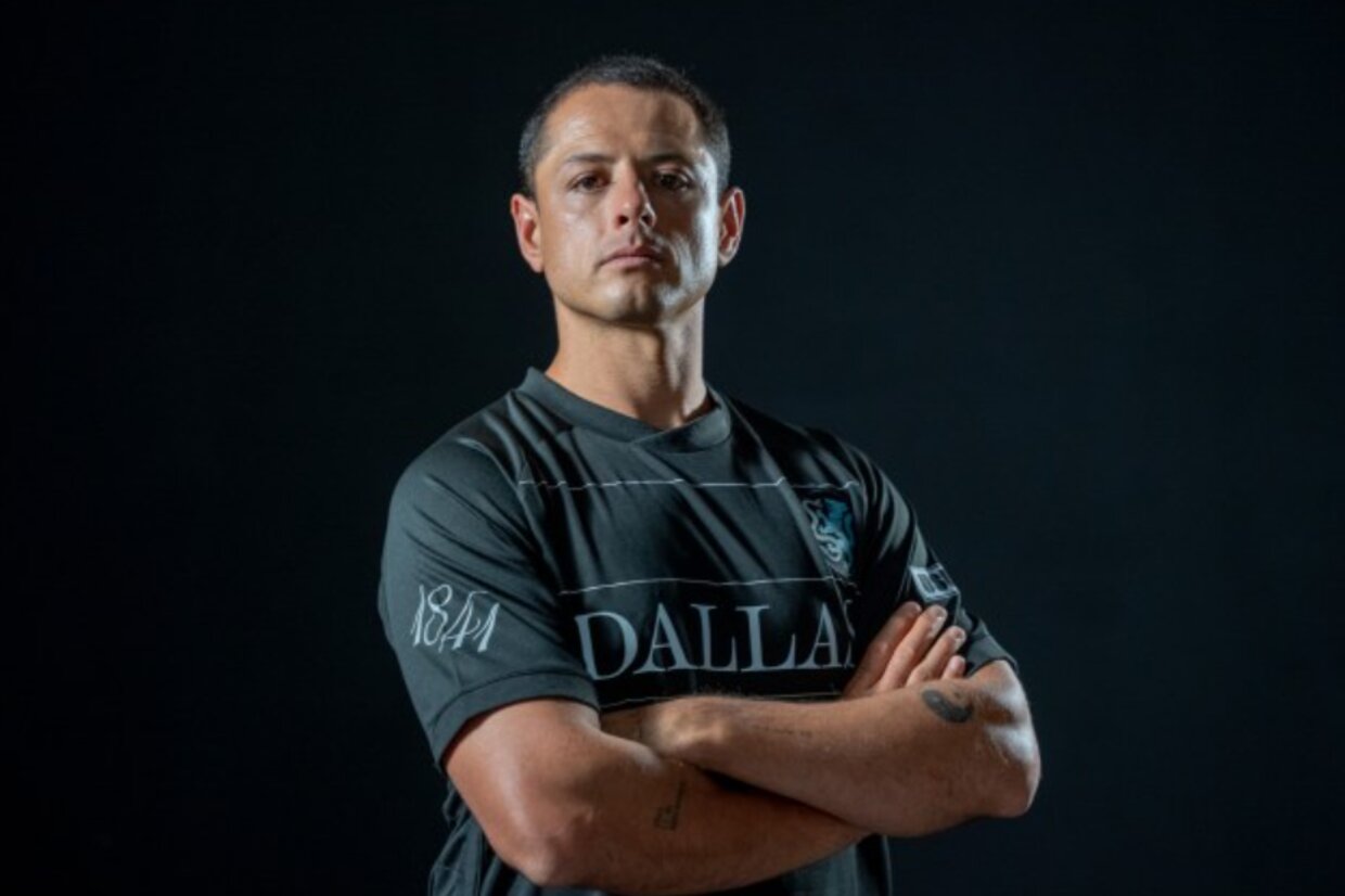 Chicharito becomes the first ever player of a new USL Championship team