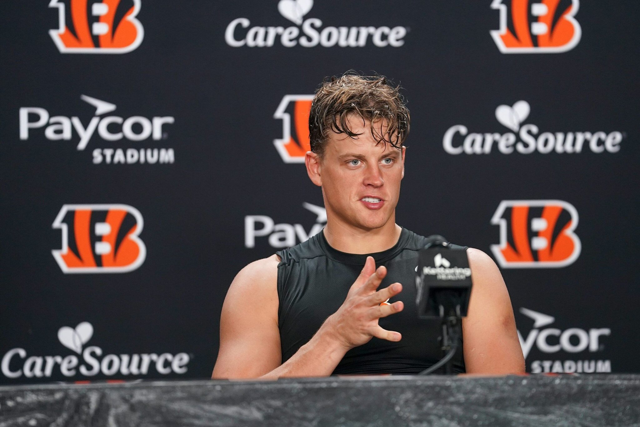 They Ain’t Gonna Be Able To Protect You, Joe Burrow’ — 2-Time Steelers Super Bowl Champ Floats Recruitment Pitch To Bring $275M…