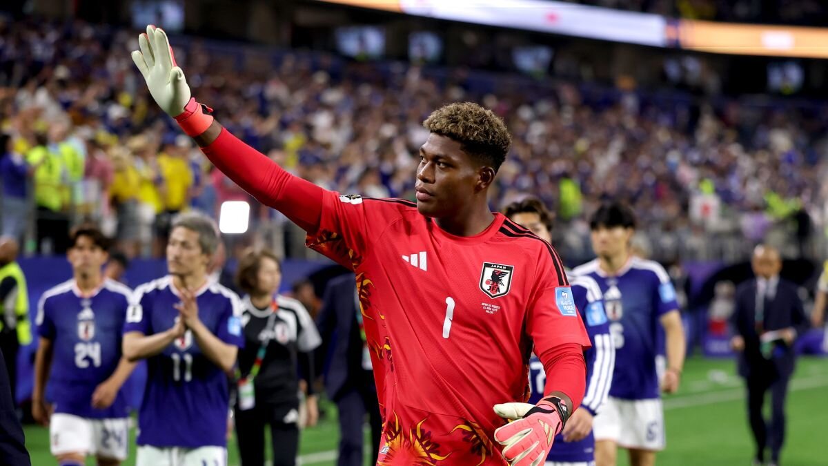 PSG ask for details on 23 year old who could instantly upgrade first team in key position