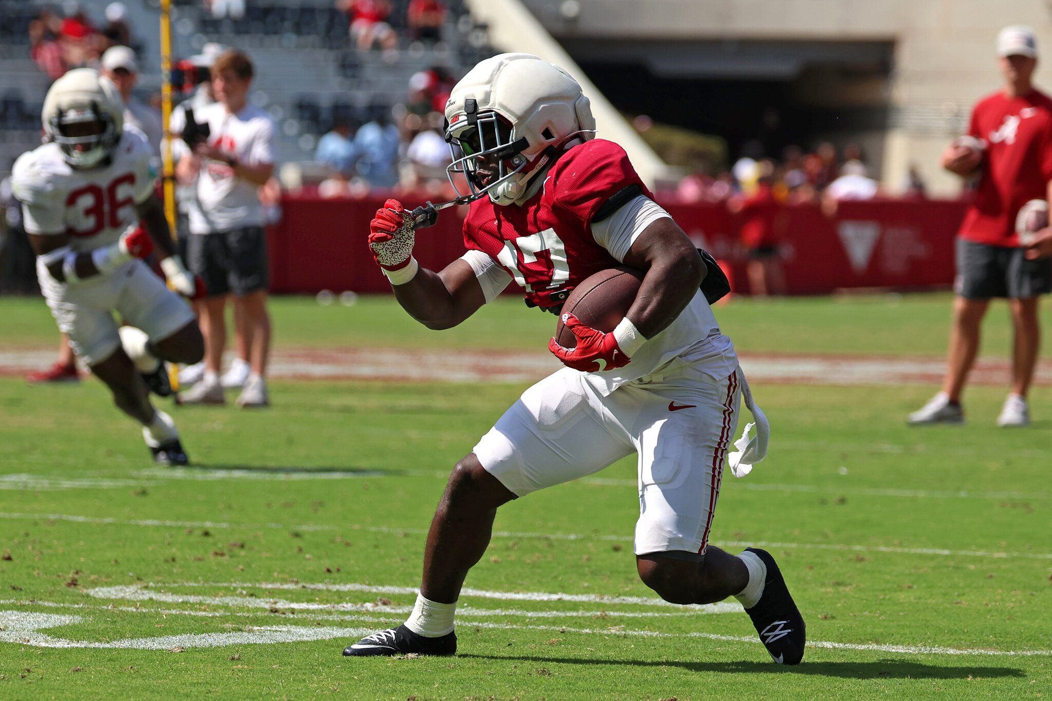 3 underrated Alabama true freshmen who could make impact in 2026