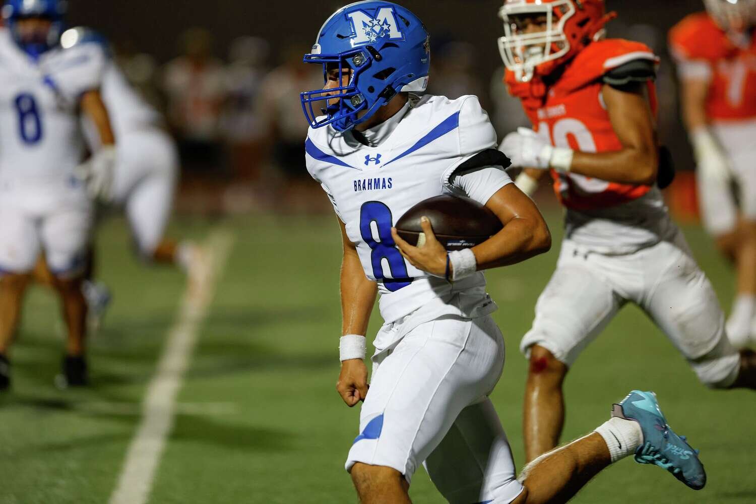 MacArthur opens season with win over Burbank in first ever ‘Ricker Bowl