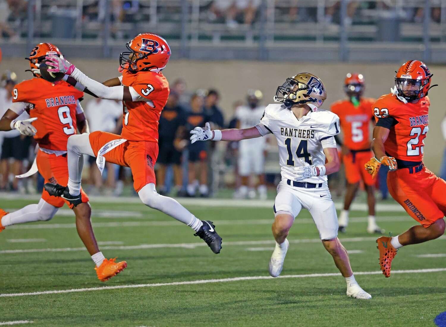 Week 1 San Antonio high school football scores for Saturday