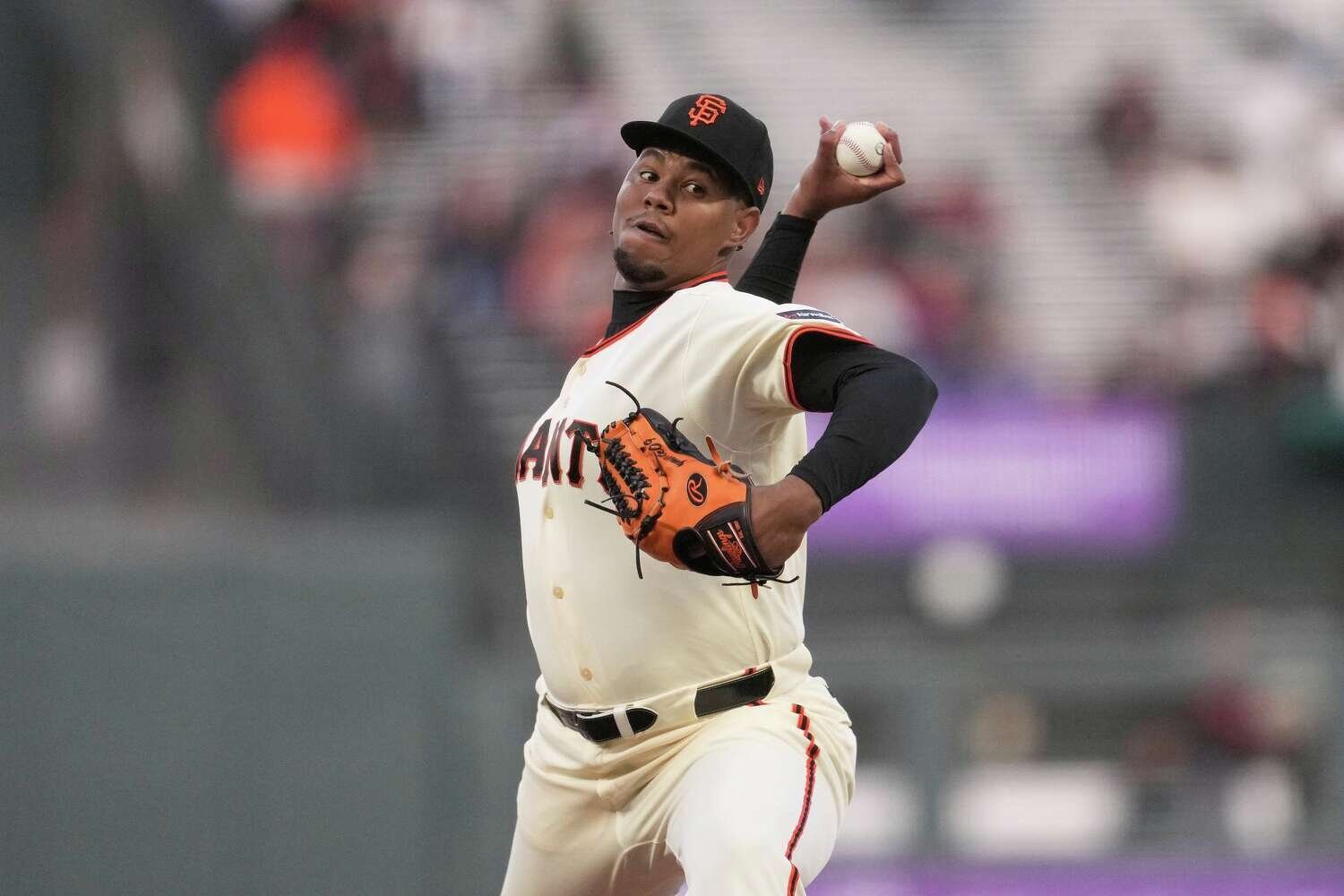 Giants' parade of rookies continues, with Yunior Marte stepping up in win over Arizona