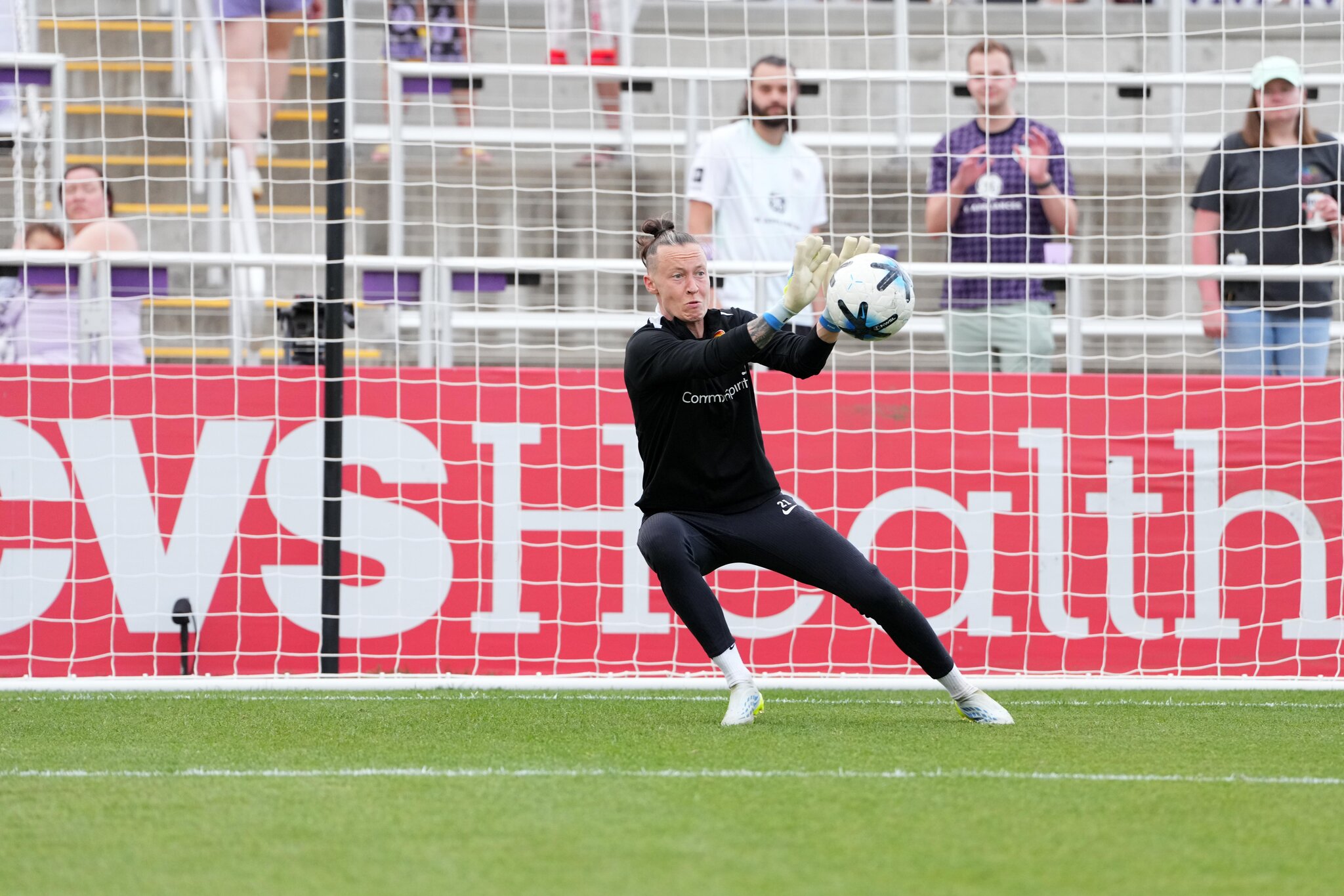 Denver Summit FC goalkeeper Pauline Peyraud-Magnin headed to Women’s Super League with Crystal Palace FC Women on loan