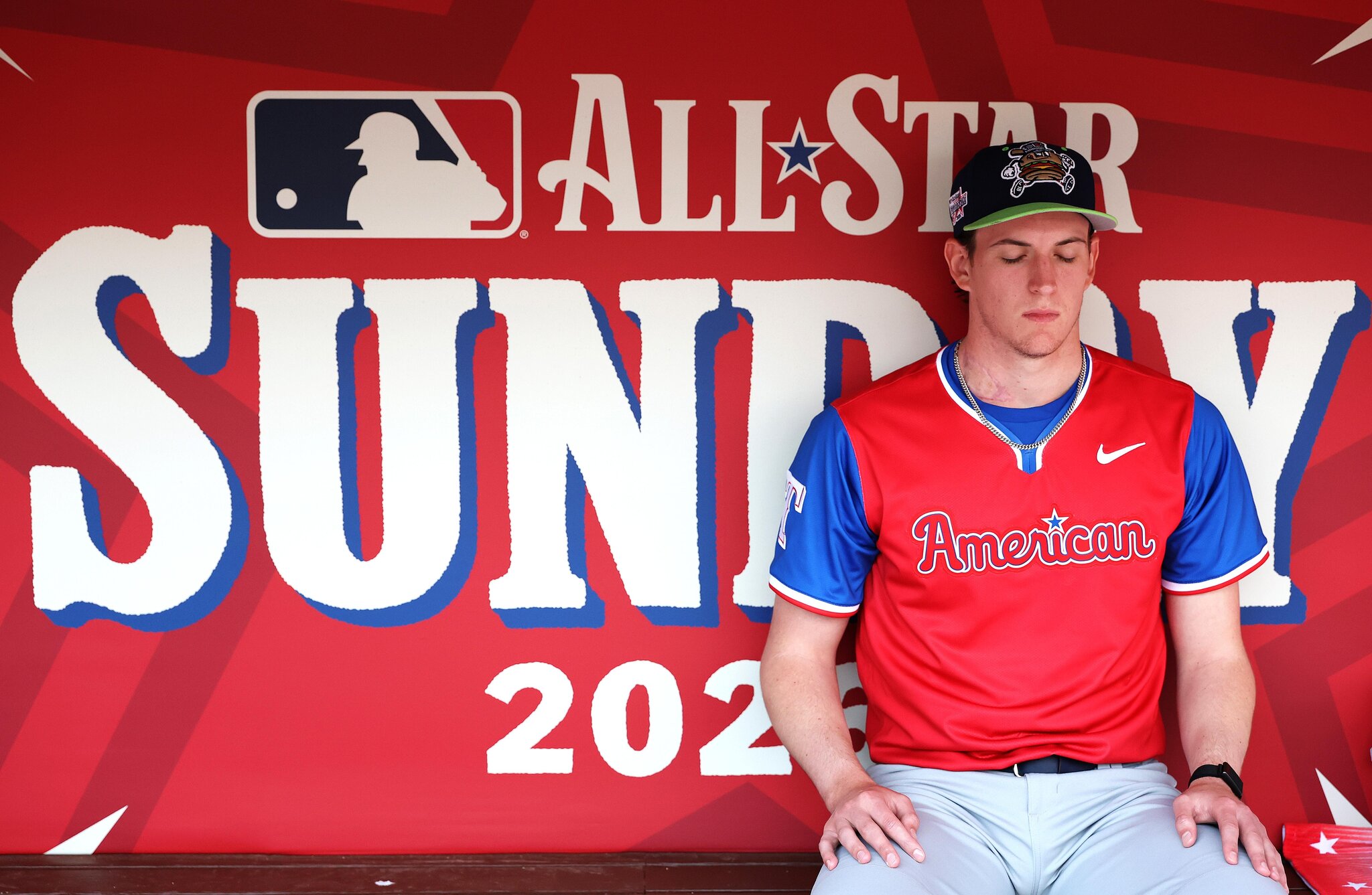 Rangers place three in MLB Pipeline top 100