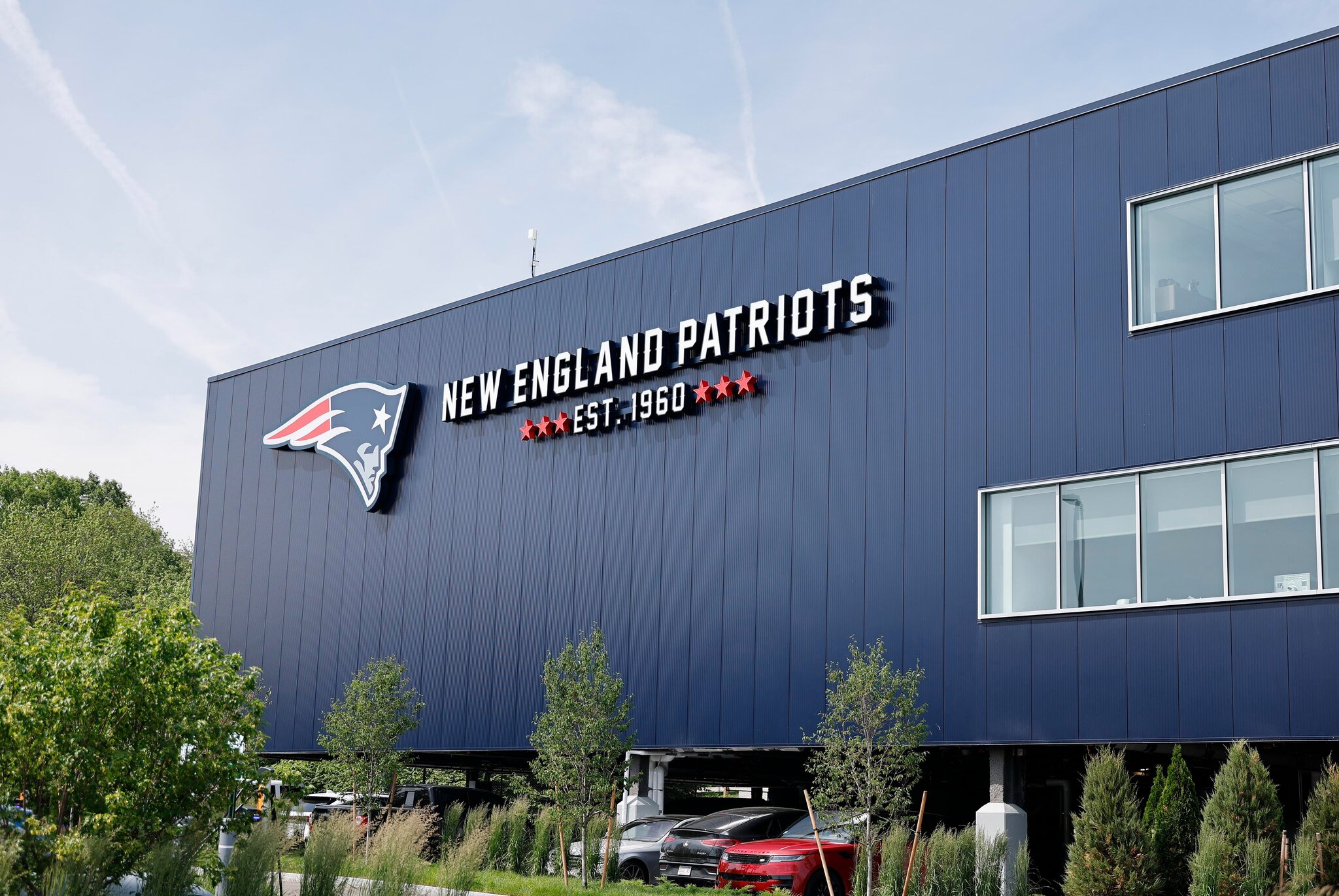 Patriots officially open new state-of-the-art training facility