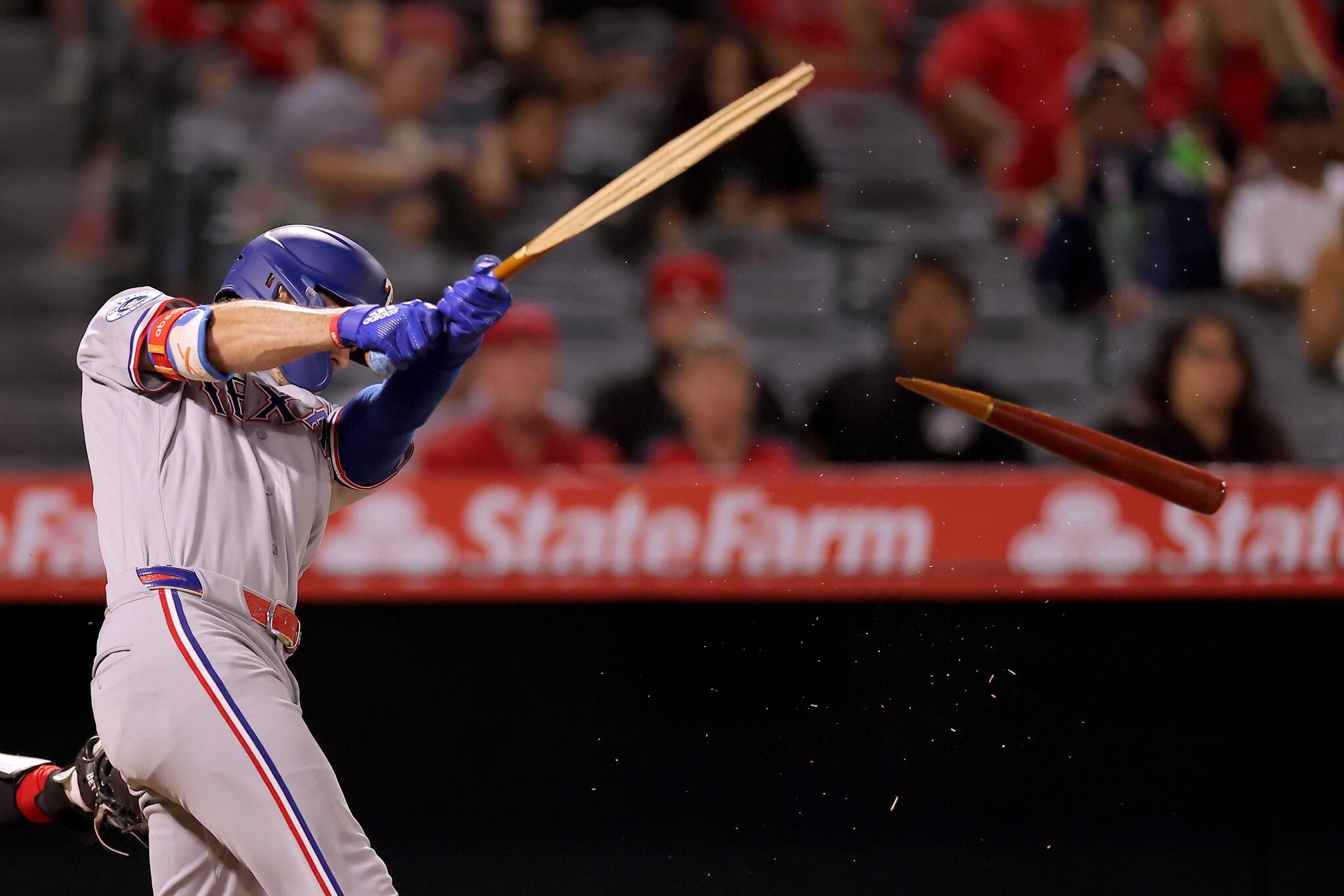 60-61 – Rangers lose to Biblically accurate Angels