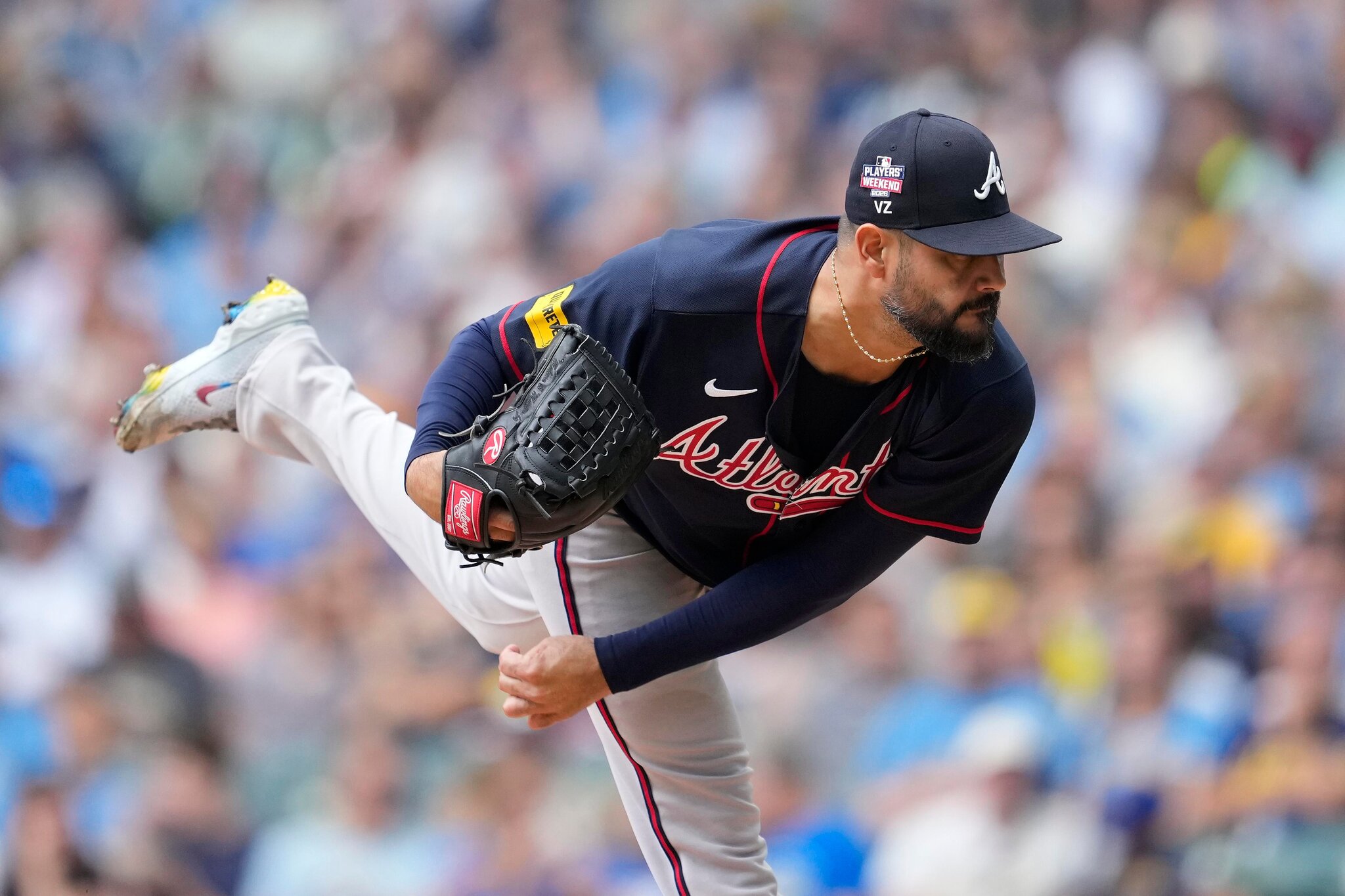 Braves look for series win behind Martin Perez