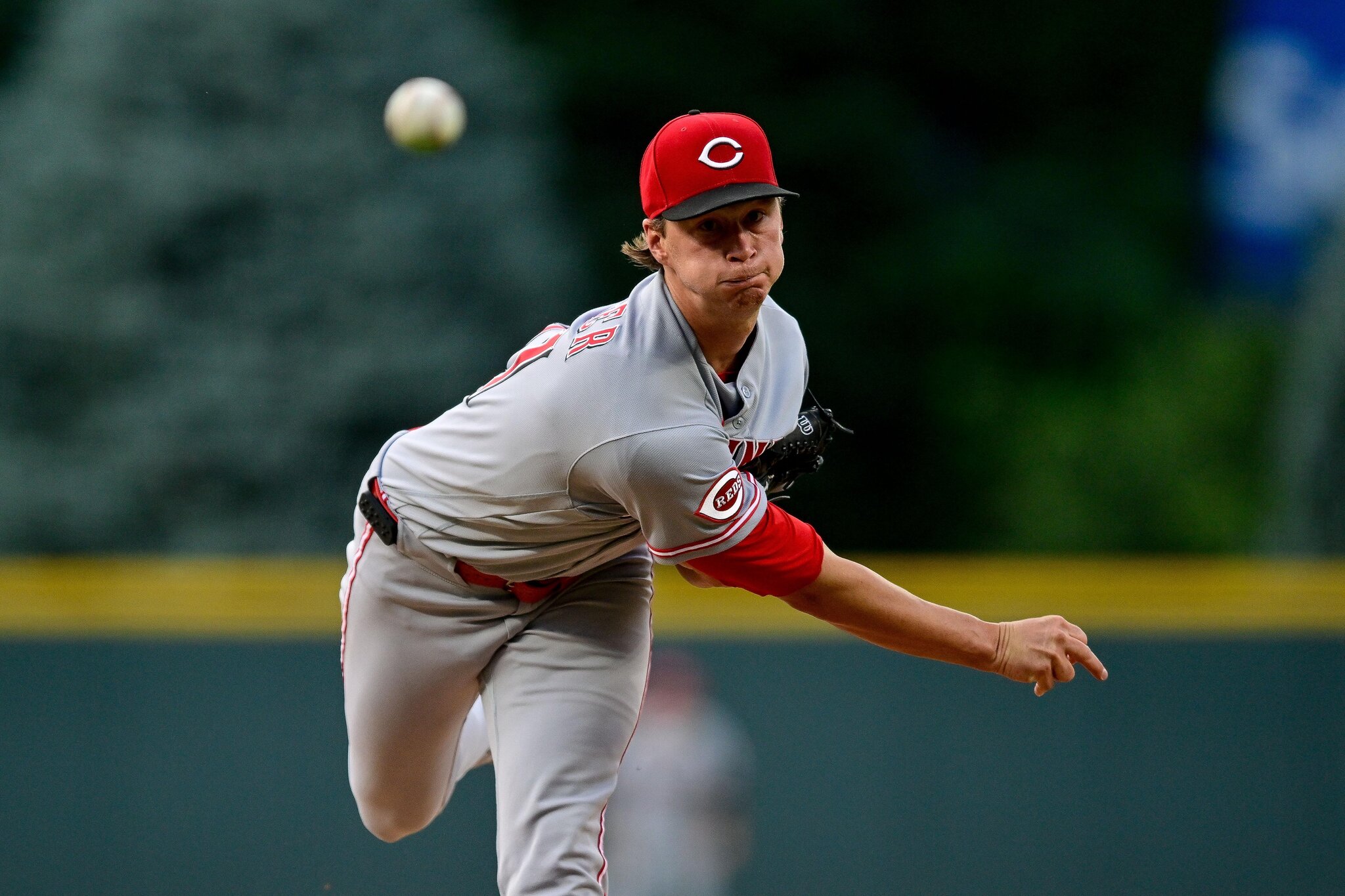 Reds go for fourth straight series victory in finale against Guardians