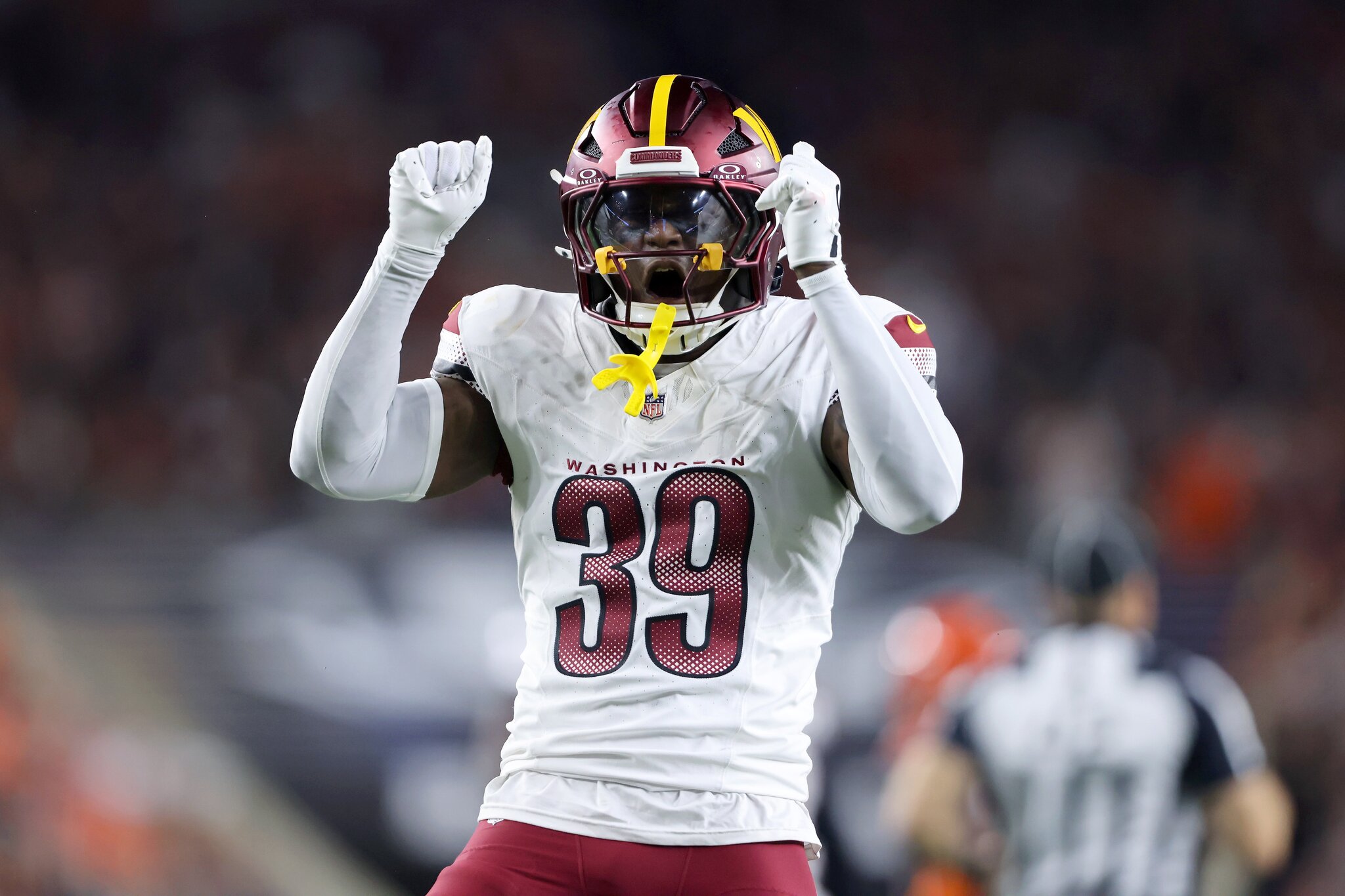 Commanders ‘tired of losing,’ fueled by 2025 entering new training camp