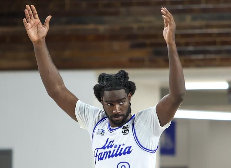 La Familia storms back to stun Boeheim’s Army, advancing to the TBT Final Four