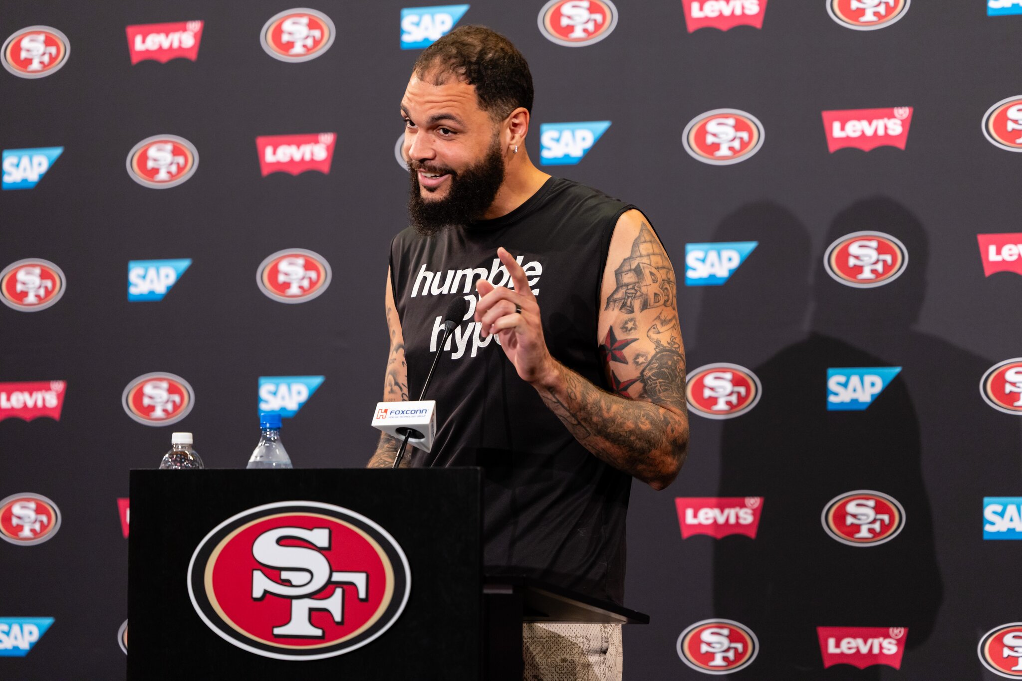 49ers WR Mike Evans’ quad strain believed to be ‘not too serious
