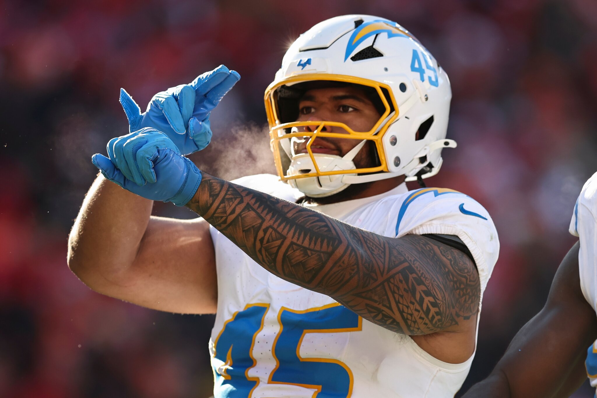Tuli Tuipulotu not participating to open Chargers training camp