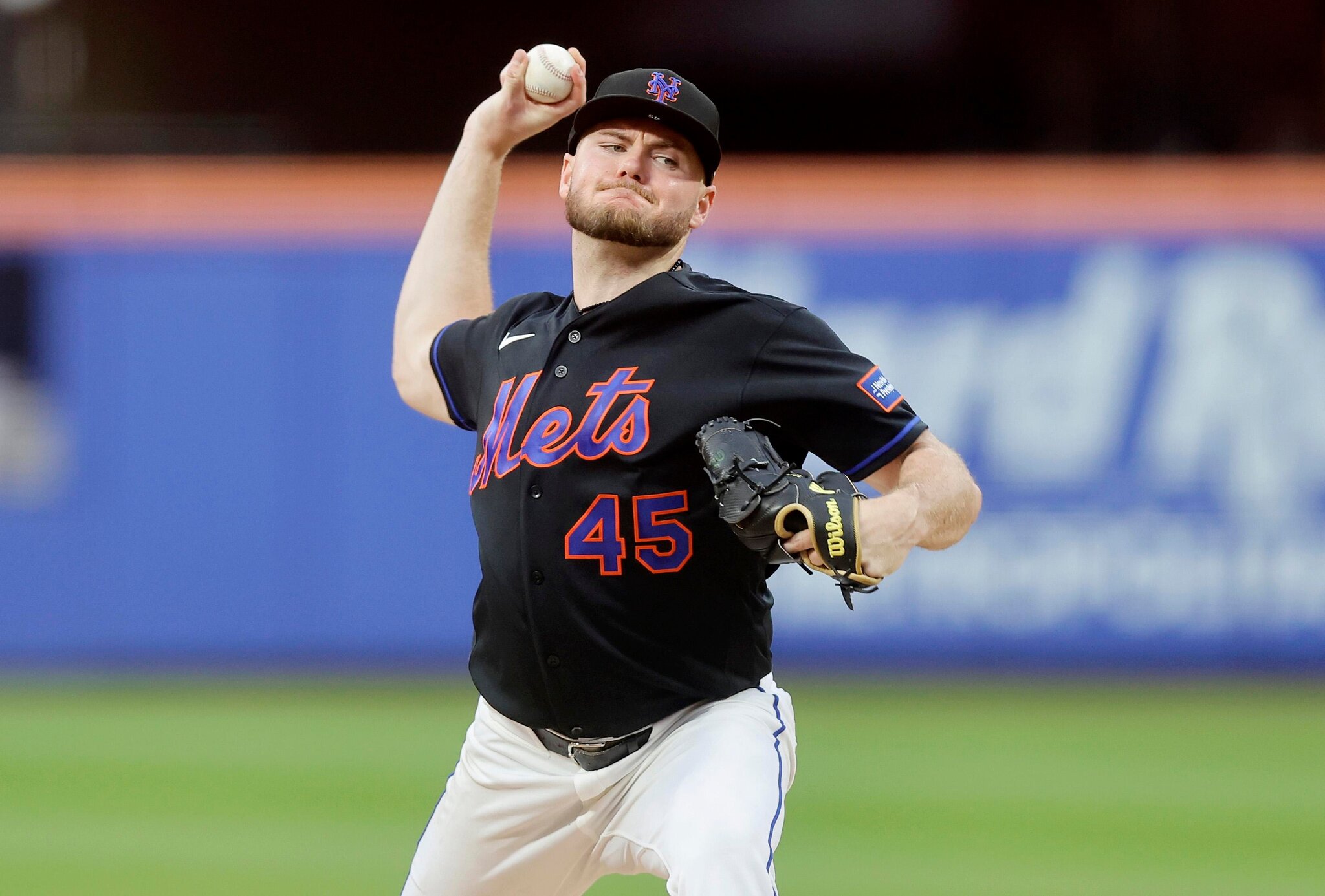 Mets split doubleheader against Braves despite Scott’s strong showing