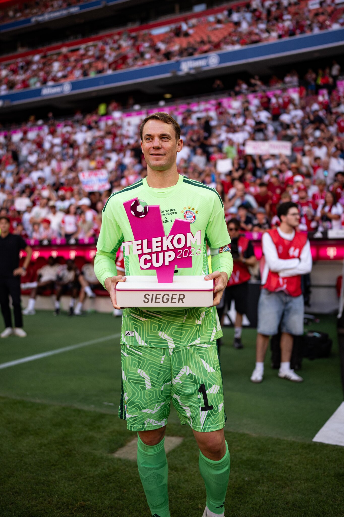 Manuel Neuer says Bayern Munich deserved to win against RB Leipzig