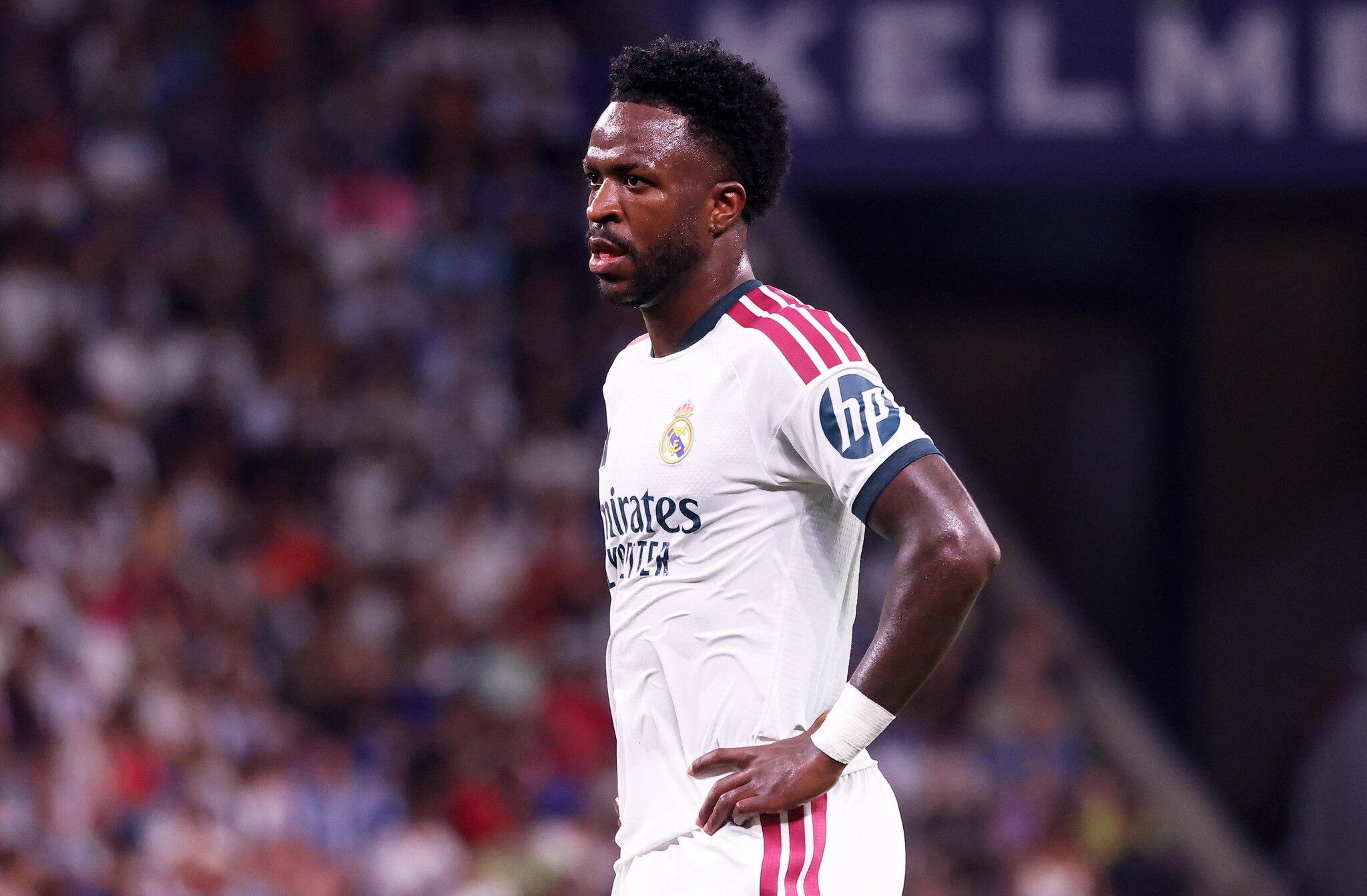 Vinicius shows frustration with Arda Güler during match against Espanyol