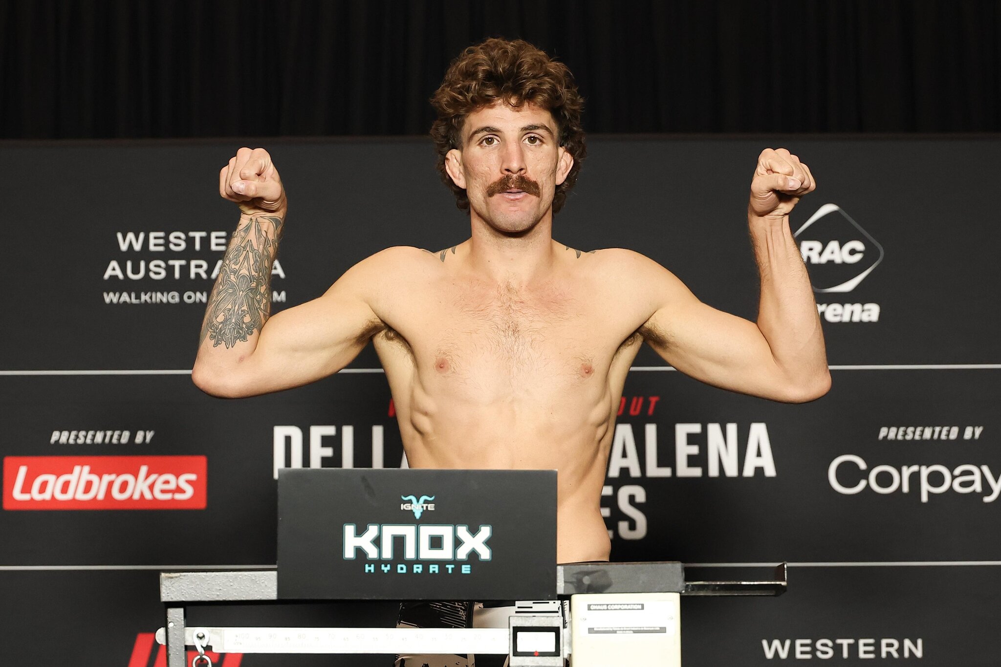 UFC Vegas 120 early weigh ins video, live results