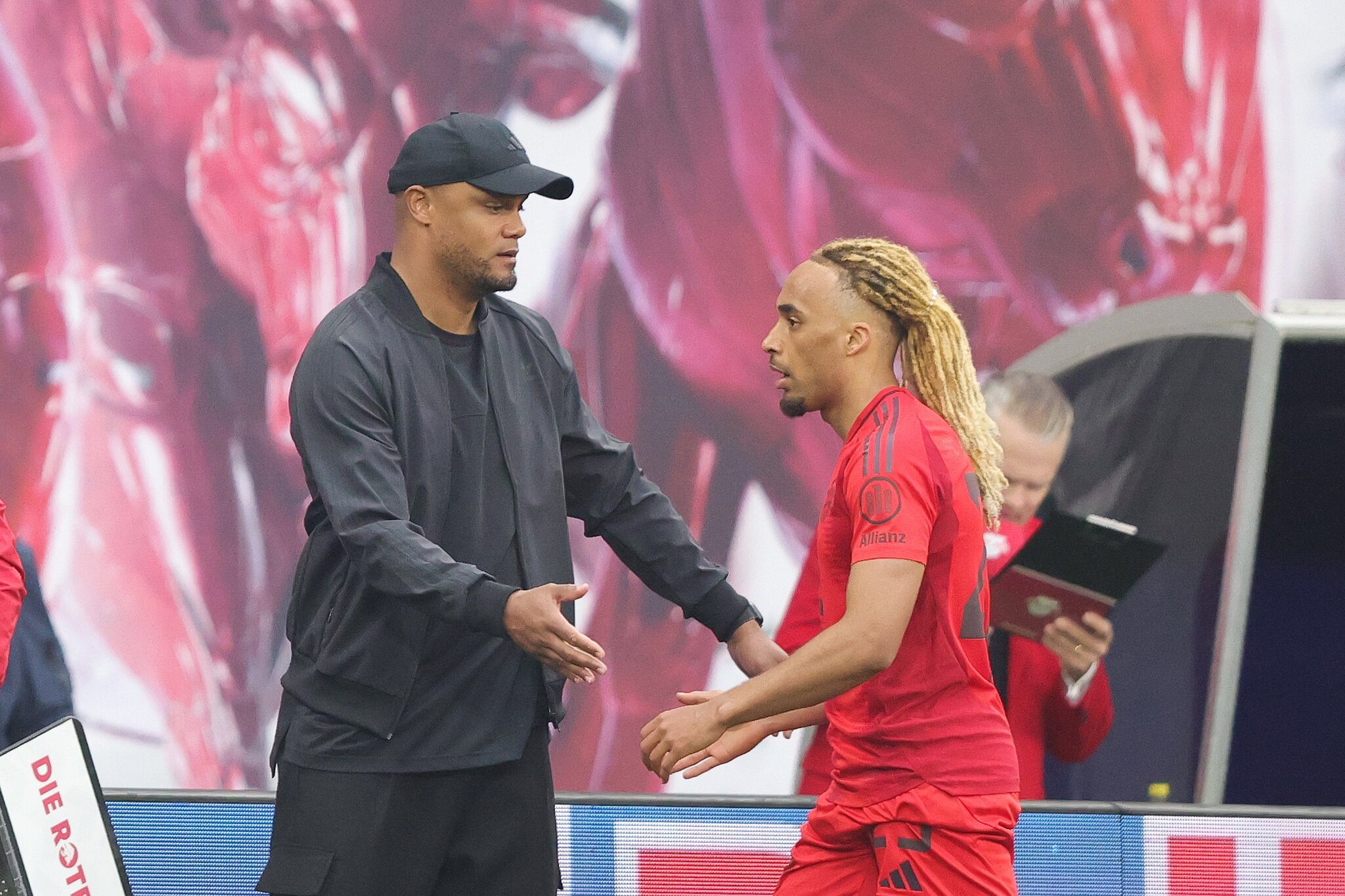 Vincent Kompany: Sacha Boey ‘seems fine’, been impressively professional