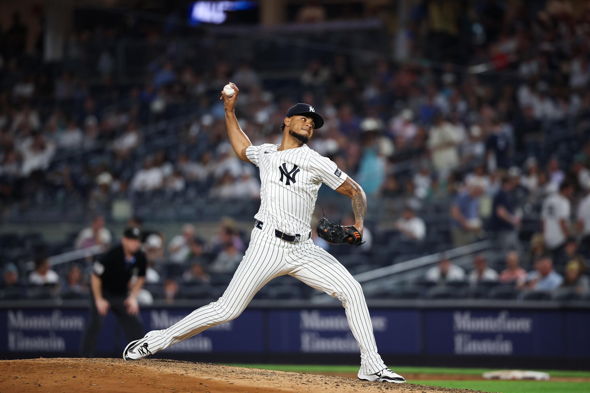Yankees trade embattled reliever Camilo Doval to Pirates for two young prospects
