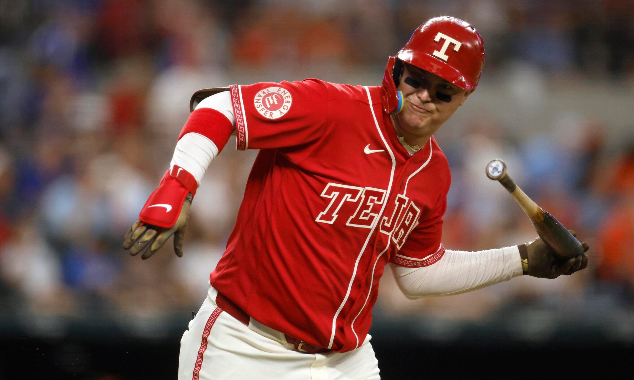 58-58 – Joc blast elevates Rangers in opener against O’s