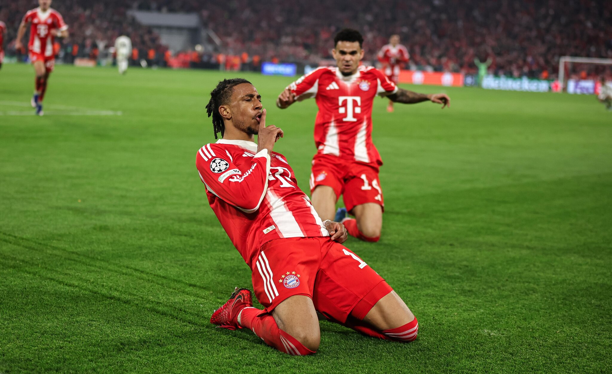 Bayern Munich CEO confirms Michael Olise will stay, denies contact from Real Madrid
