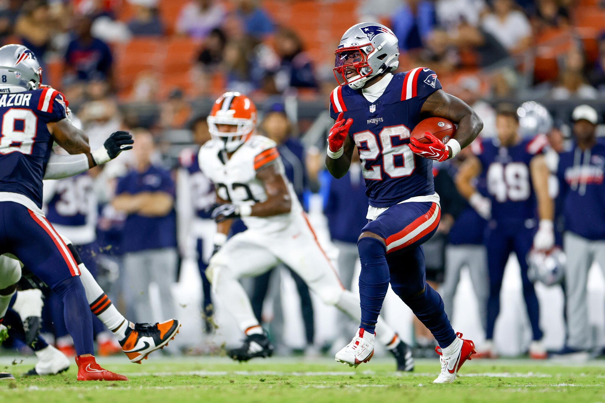 Patriots make changes to running back room after Corey Kiner trade