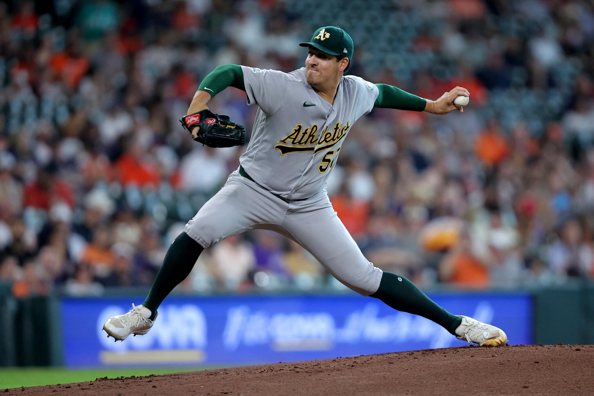 A’s Win! Beat Astros 4-3