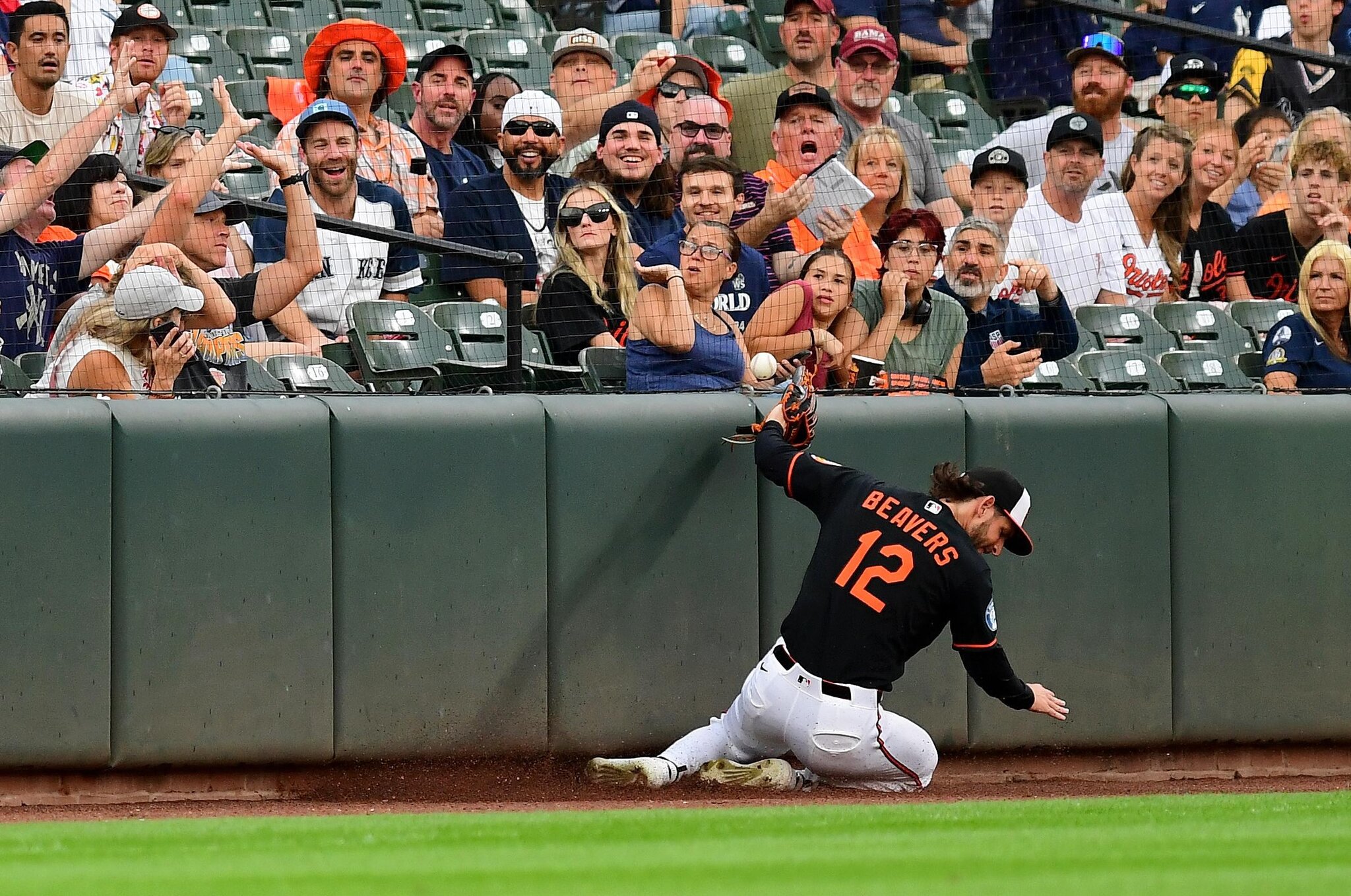 Orioles swept by Yankees, fall six games below .500