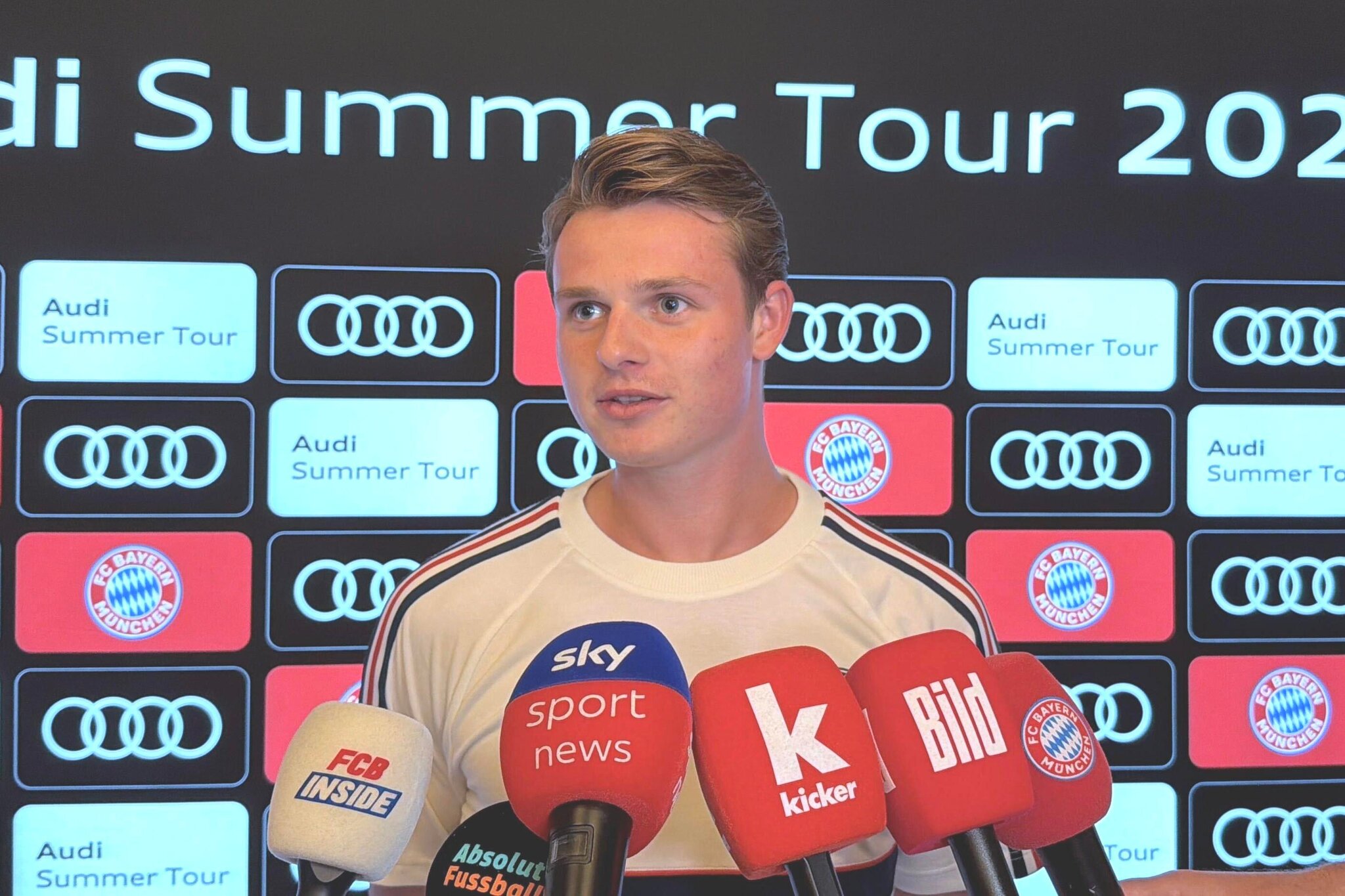Bayern Munich’s Jonas Urbig ready for Aston Villa tilt