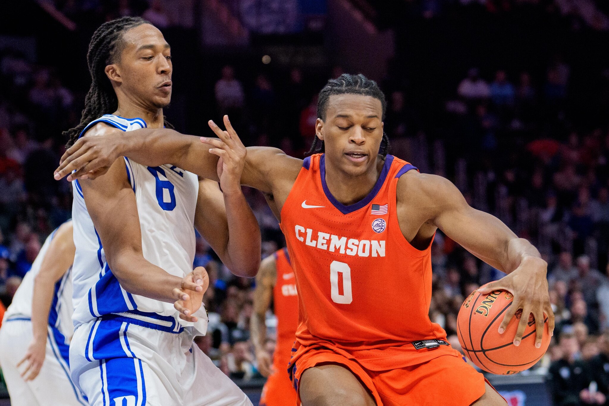 Report: Clemson forward RJ Godfrey signs with Arizona