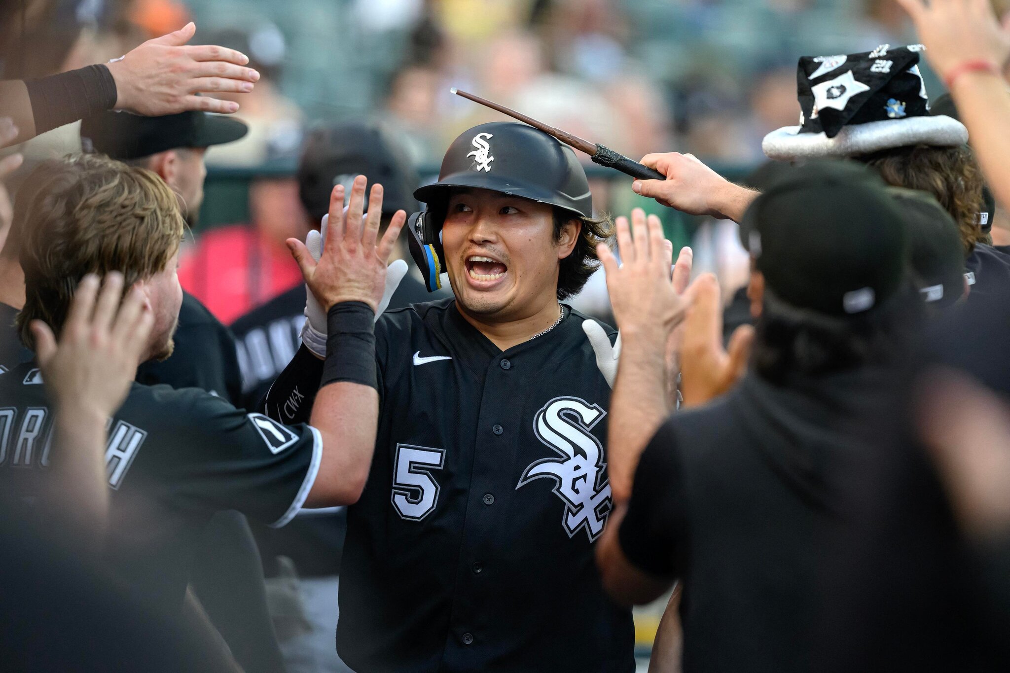 Jobe jittery as Sox’ bats boom in loss