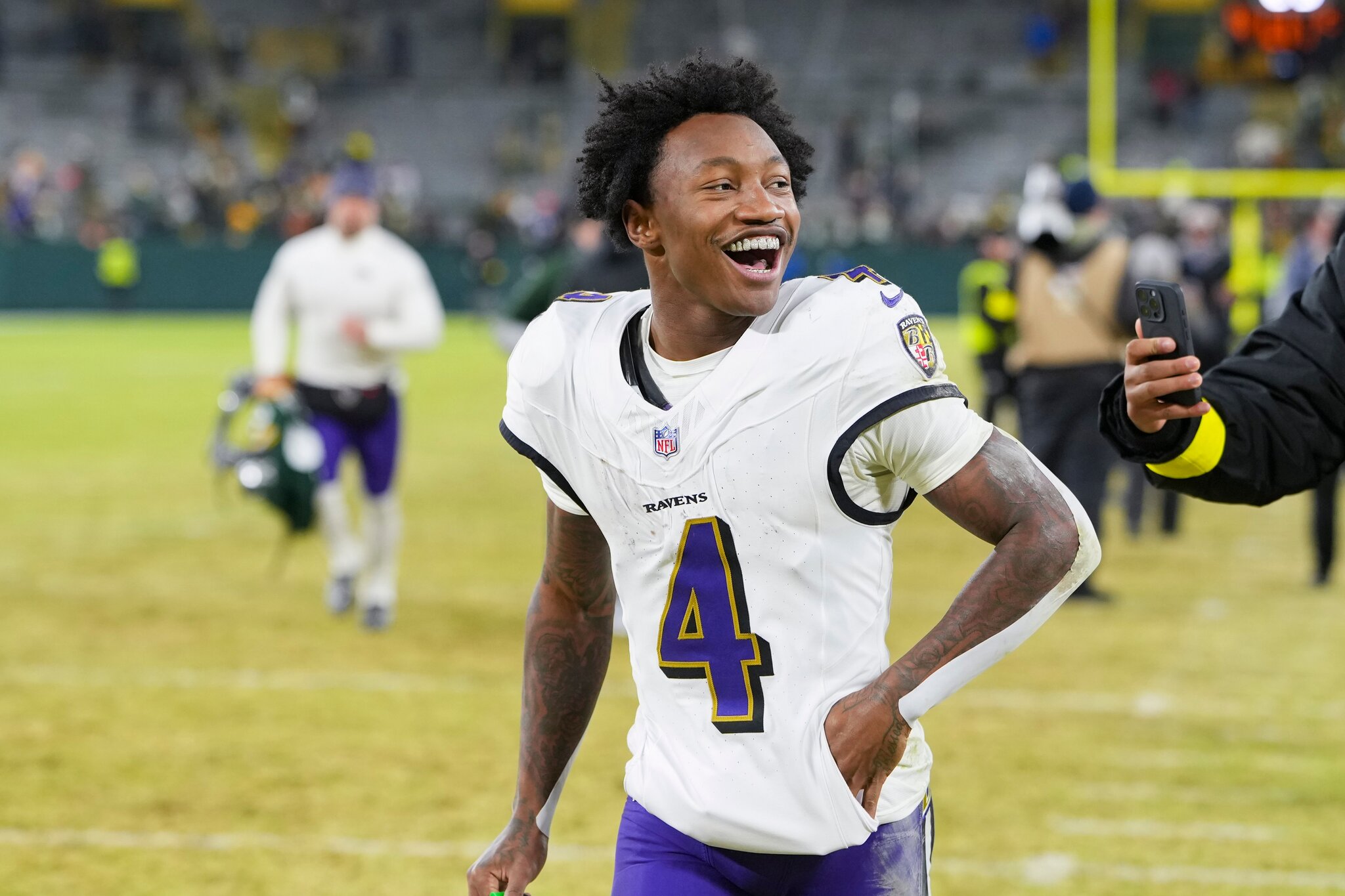 Ravens Roundtable: instant reactions to Zay Flowers’ extension