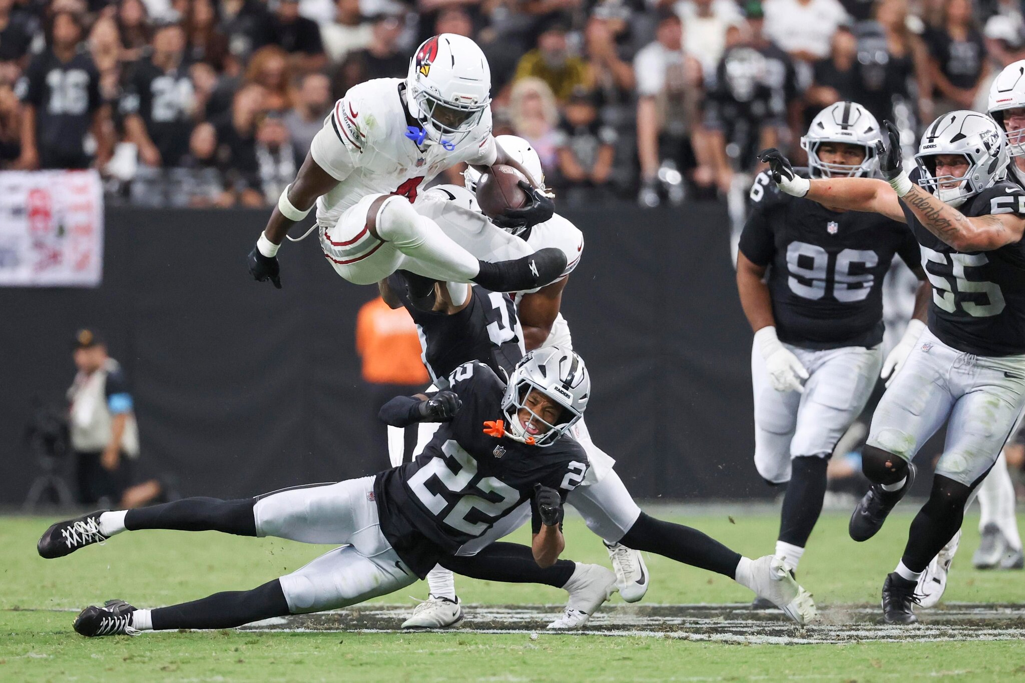 Arizona Cardinals rookie running back Jeremiyah Love dealing with a high ankle sprain