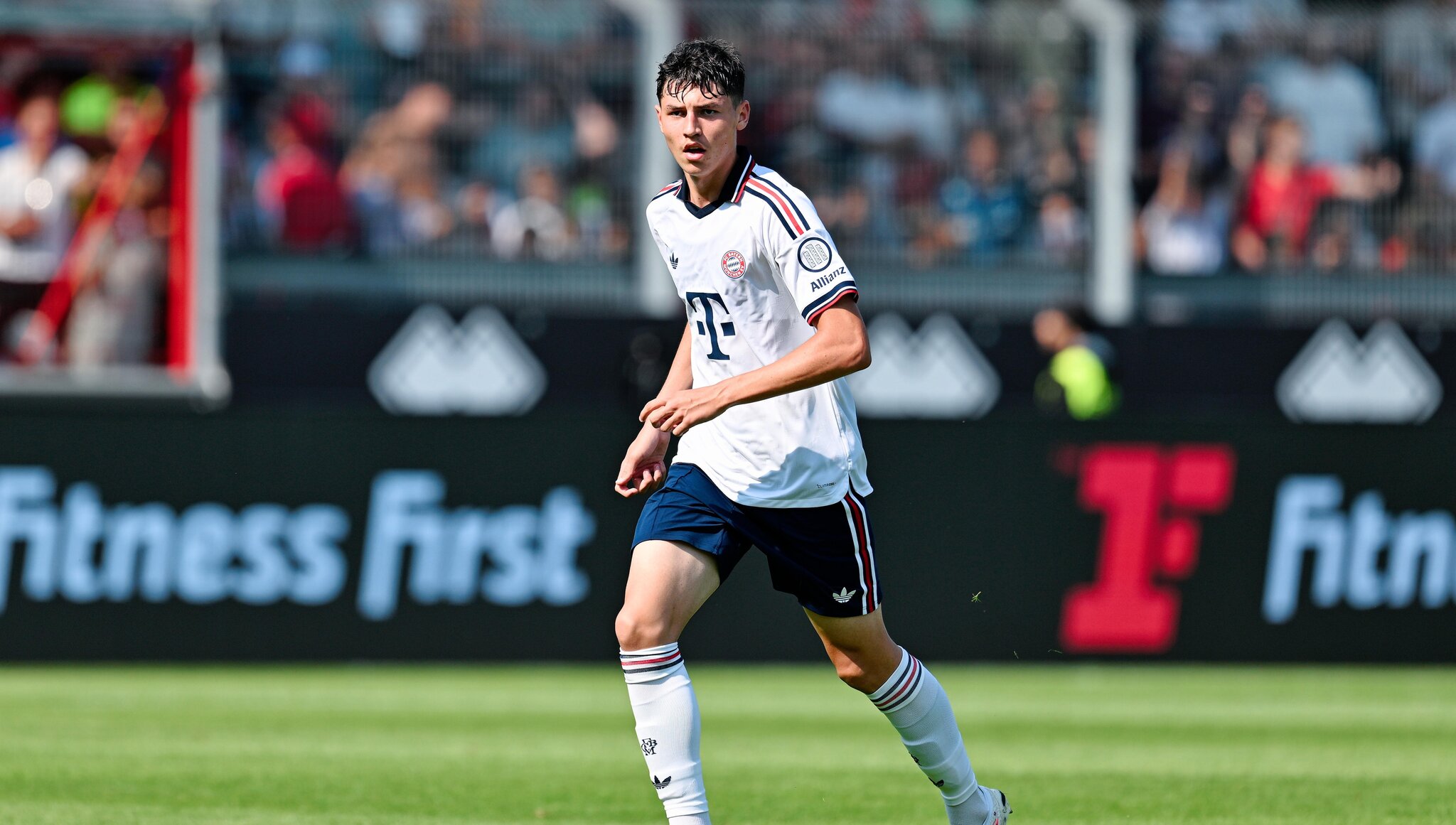 Report: Bayern Munich’s 2026/27 plans for Wisdom Mike, Erblin Osmani, Filip Pavić