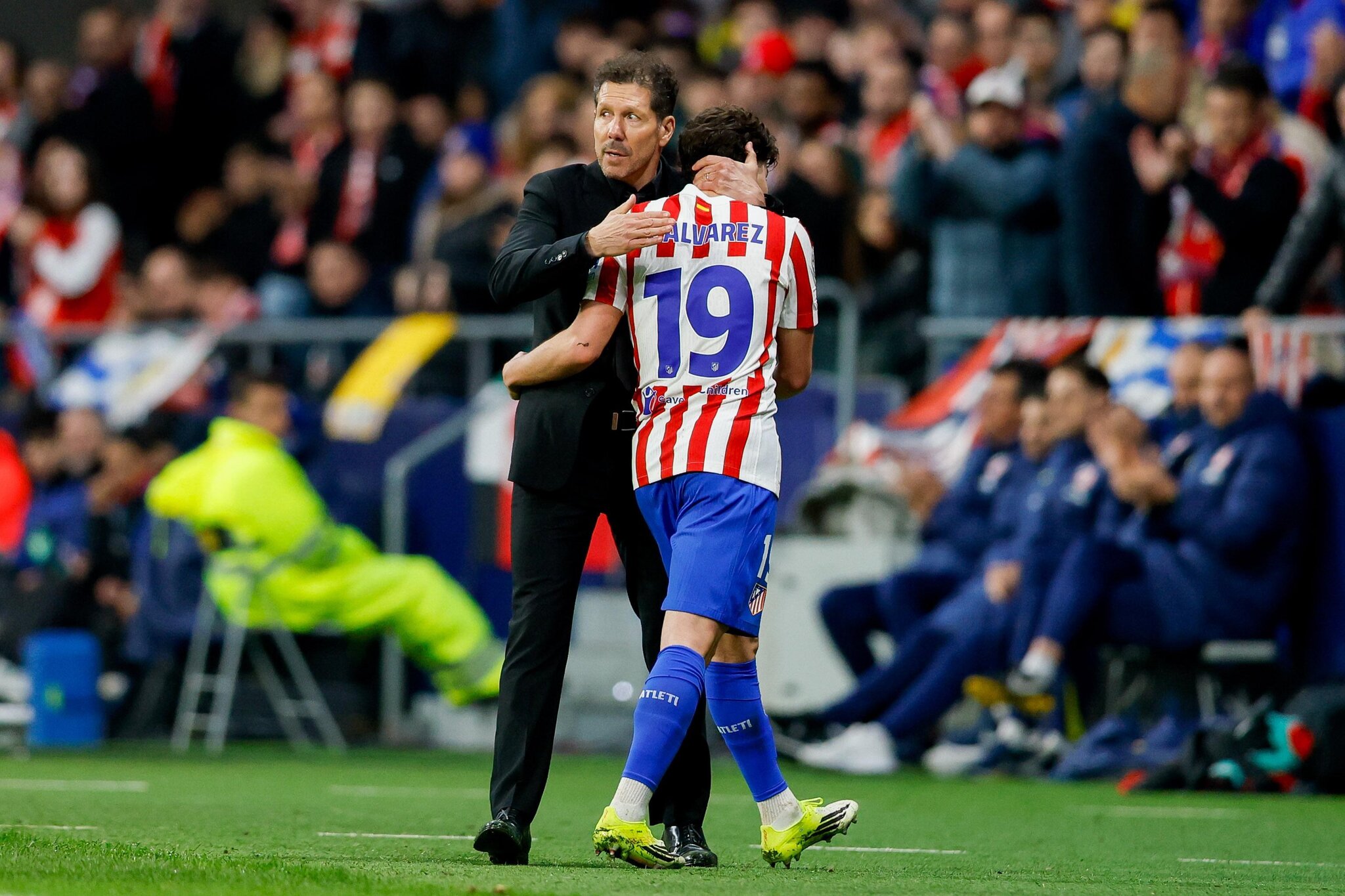 The situation is very clear” – Diego Simeone confident in keeping Julián Álvarez amid Barcelona rumors
