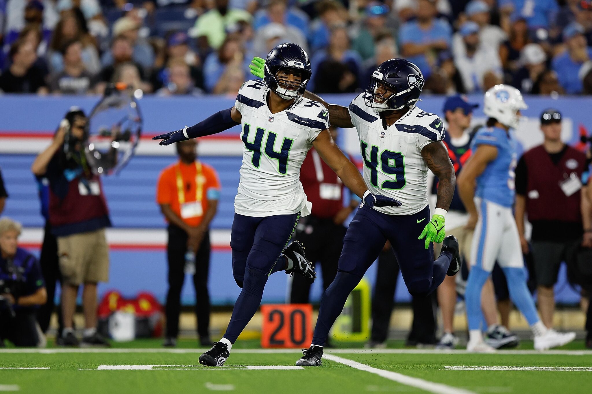 Pre-Snap Reads: Preseason observations and 53-man roster projections for Seahawks