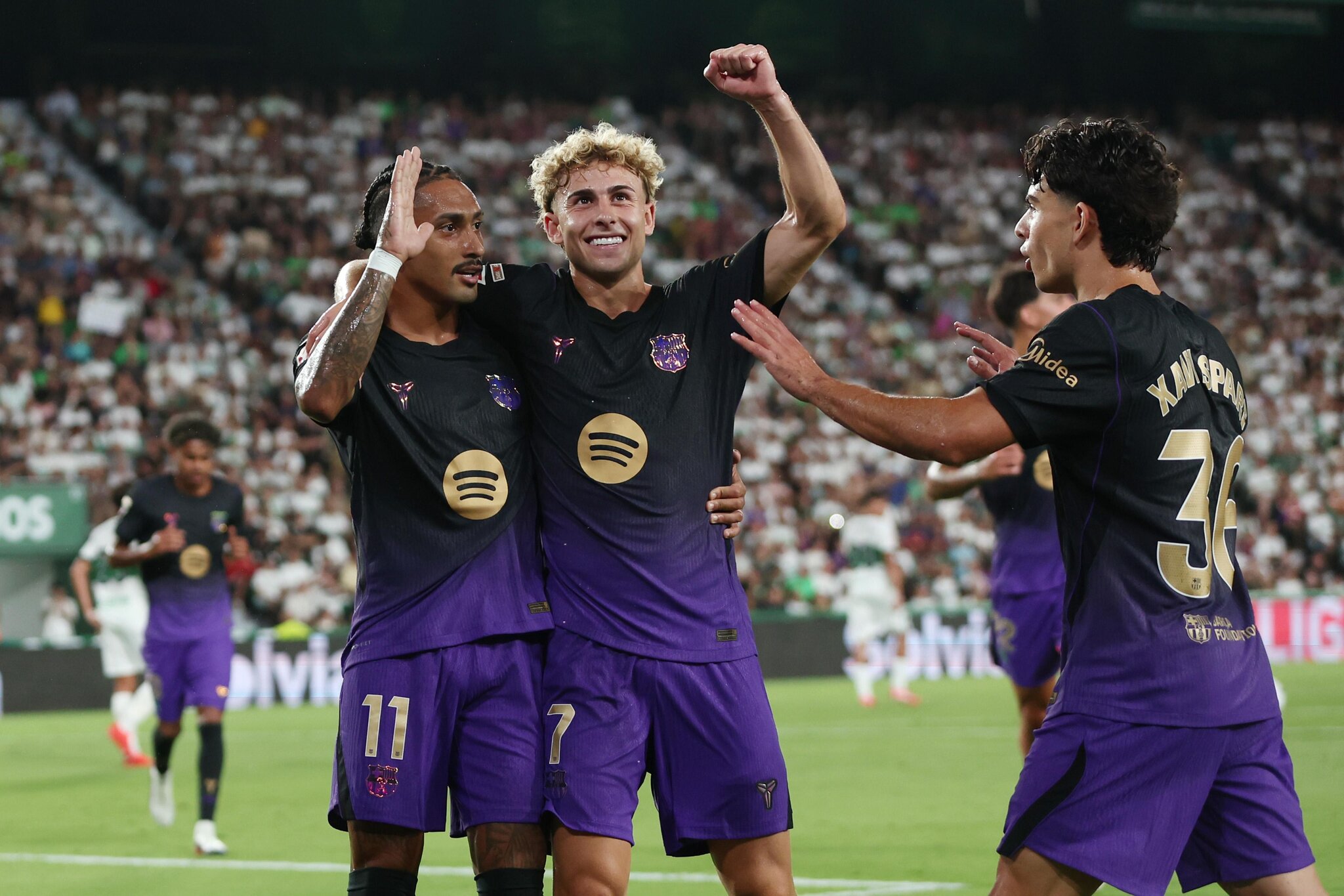 Elche 0-5 Barcelona: Raphinha shines as Barça run riot in La Liga opener