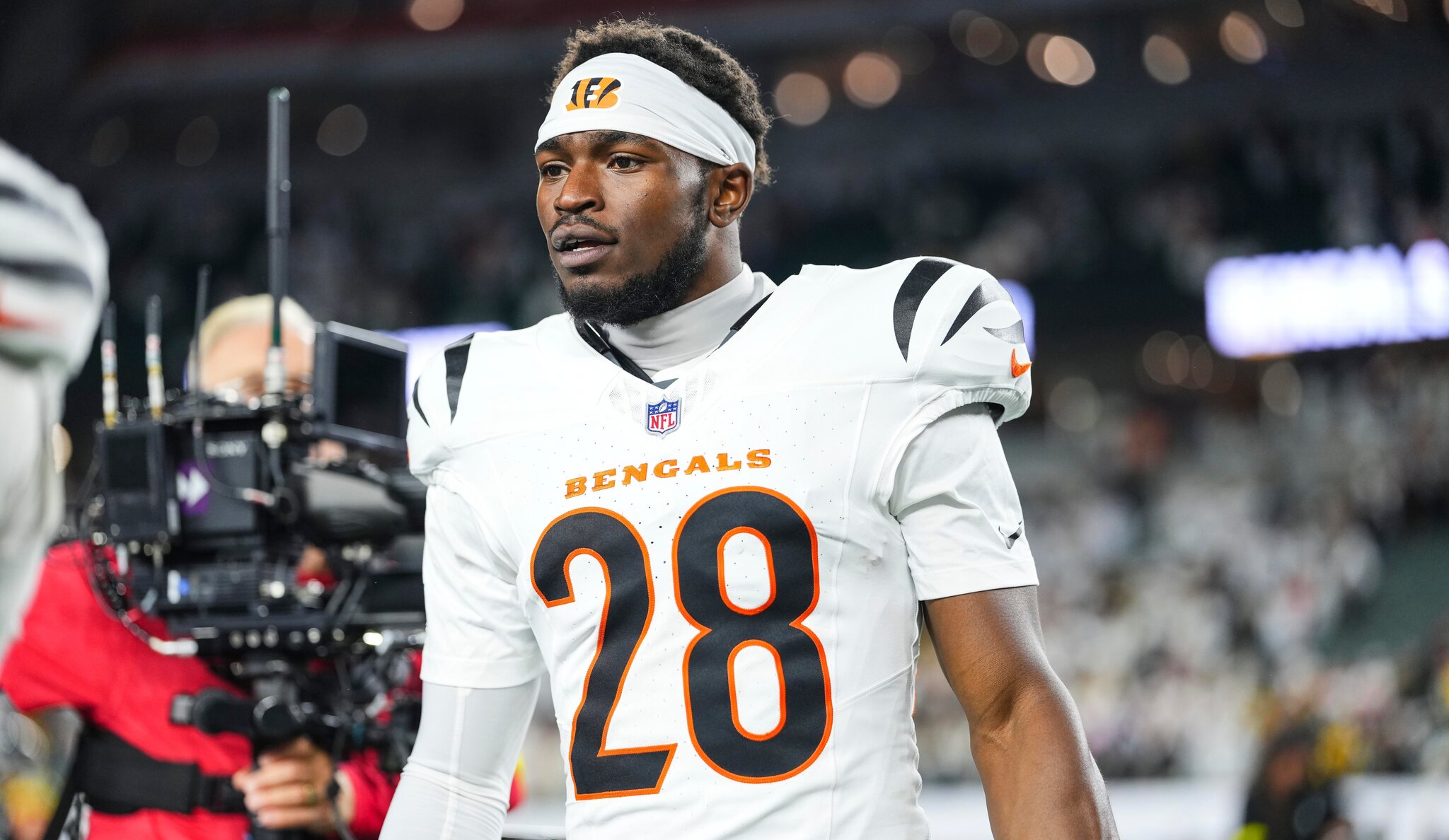 Josh Newton reportedly in the “doghouse” during Bengals training camp