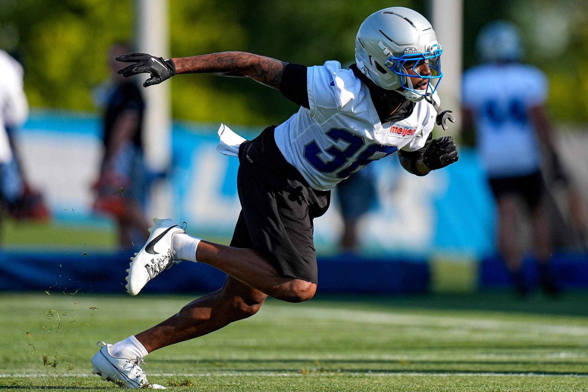 Discussion: Which Lions player has been the biggest surprise in camp?